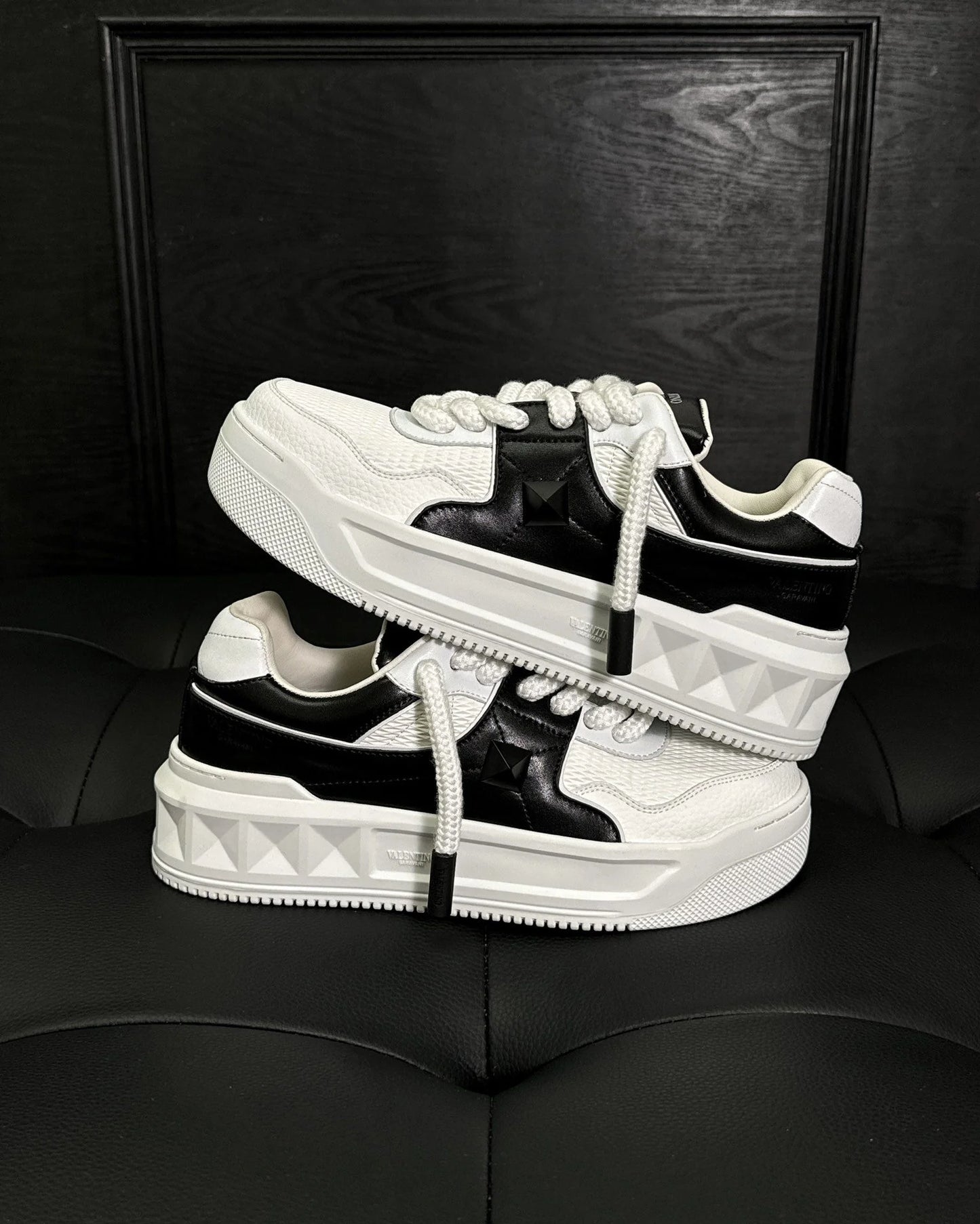VLTN SNEAKER