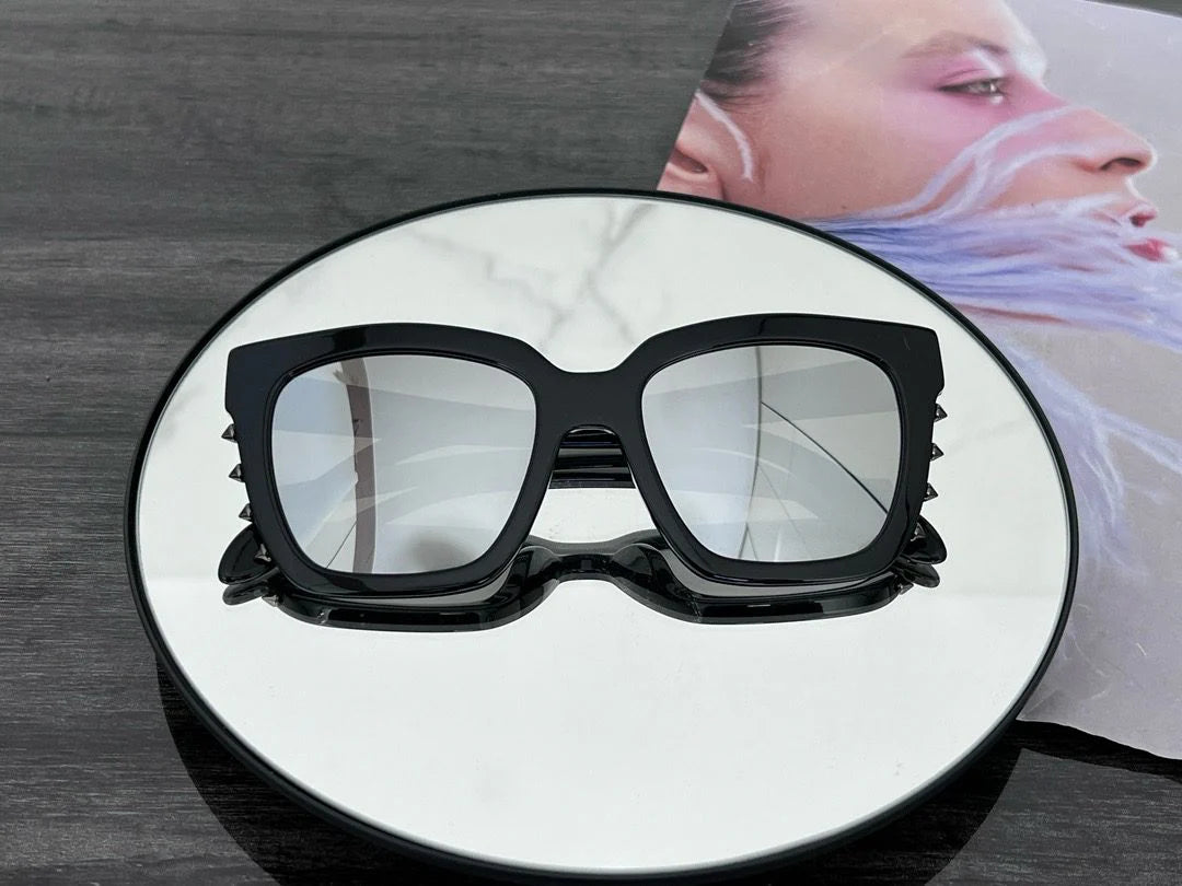 VLTN SUNGLASSES