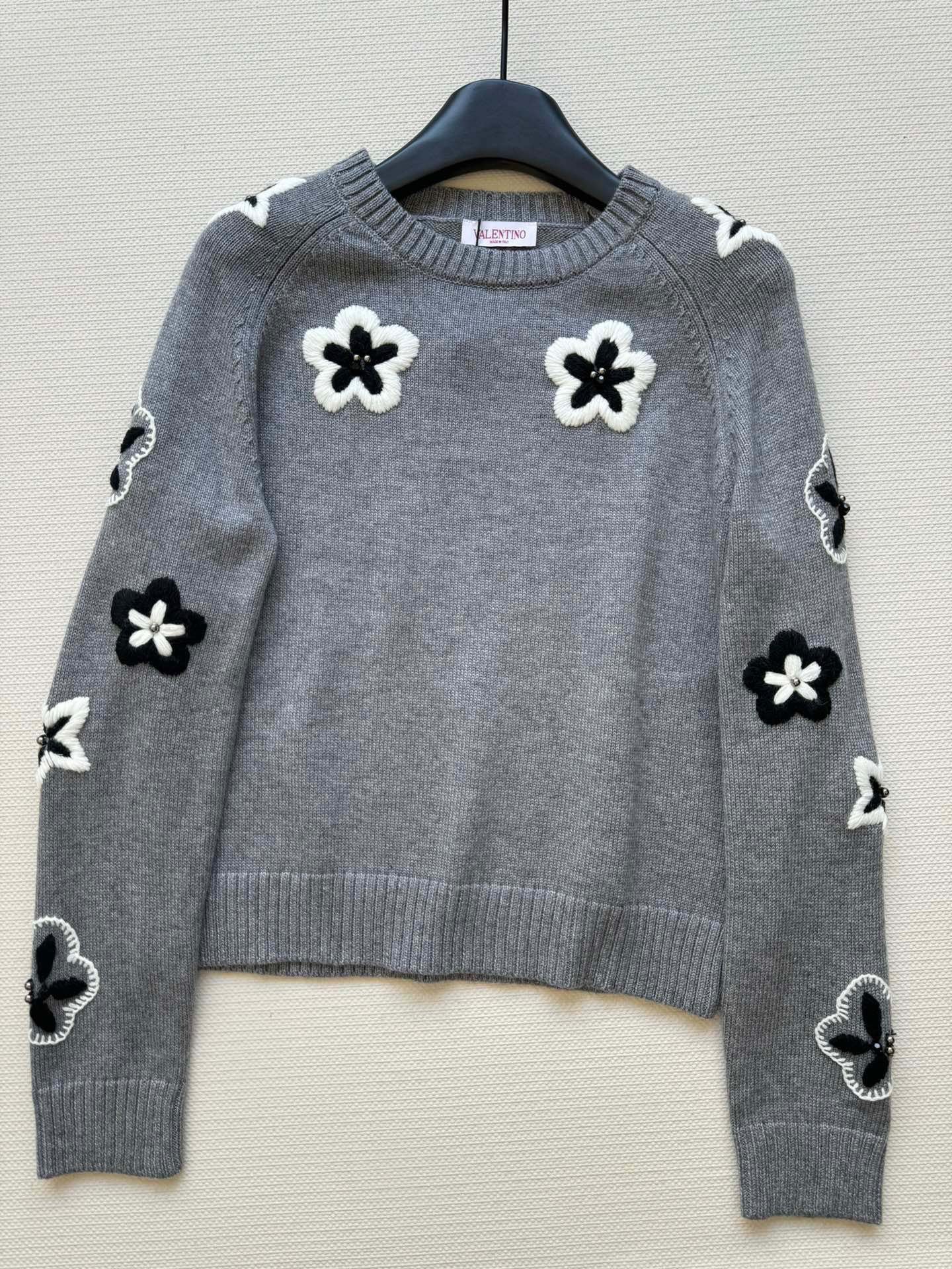 VLTN TOPS