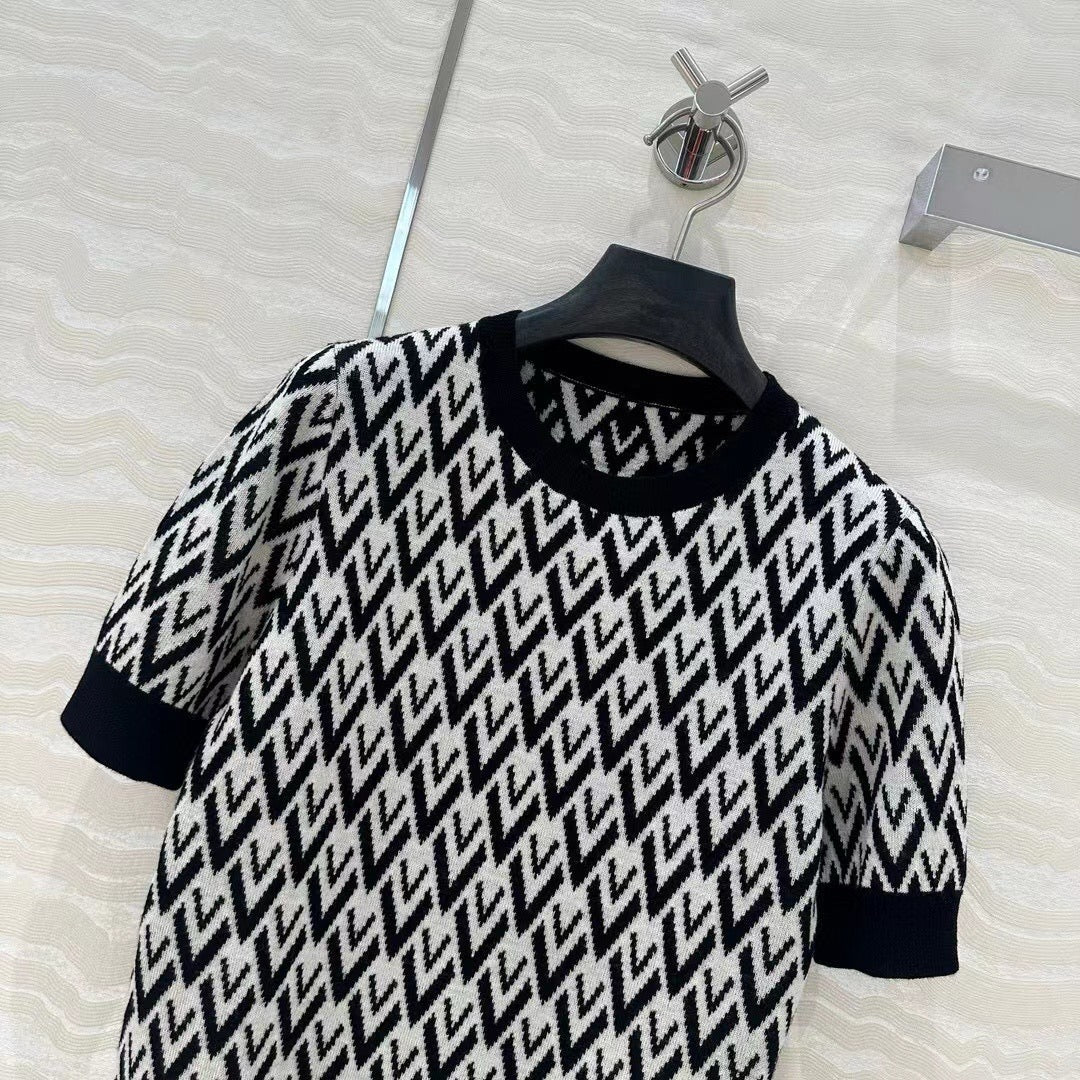 VLTN TOPS