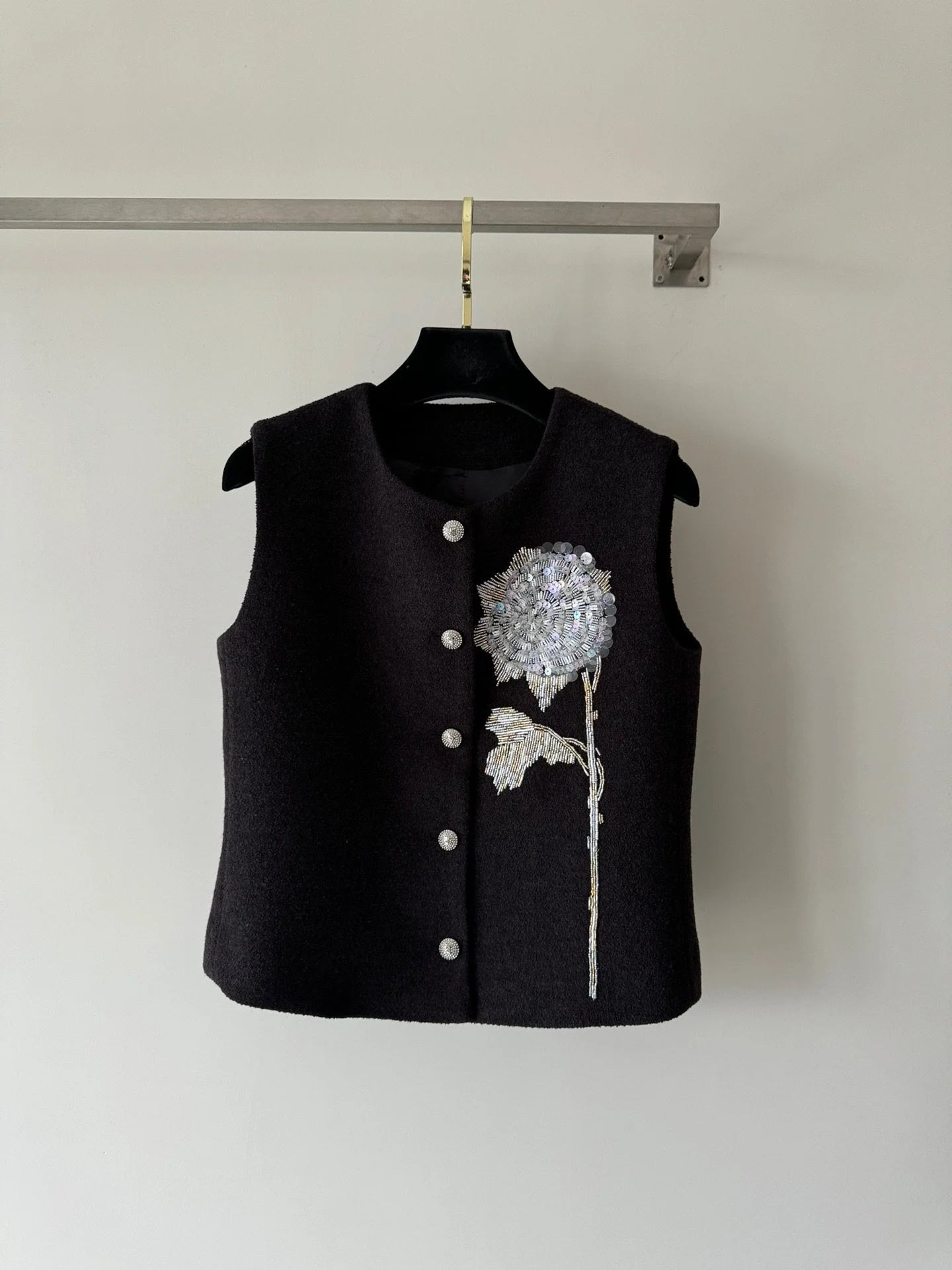 VLTN TOPS