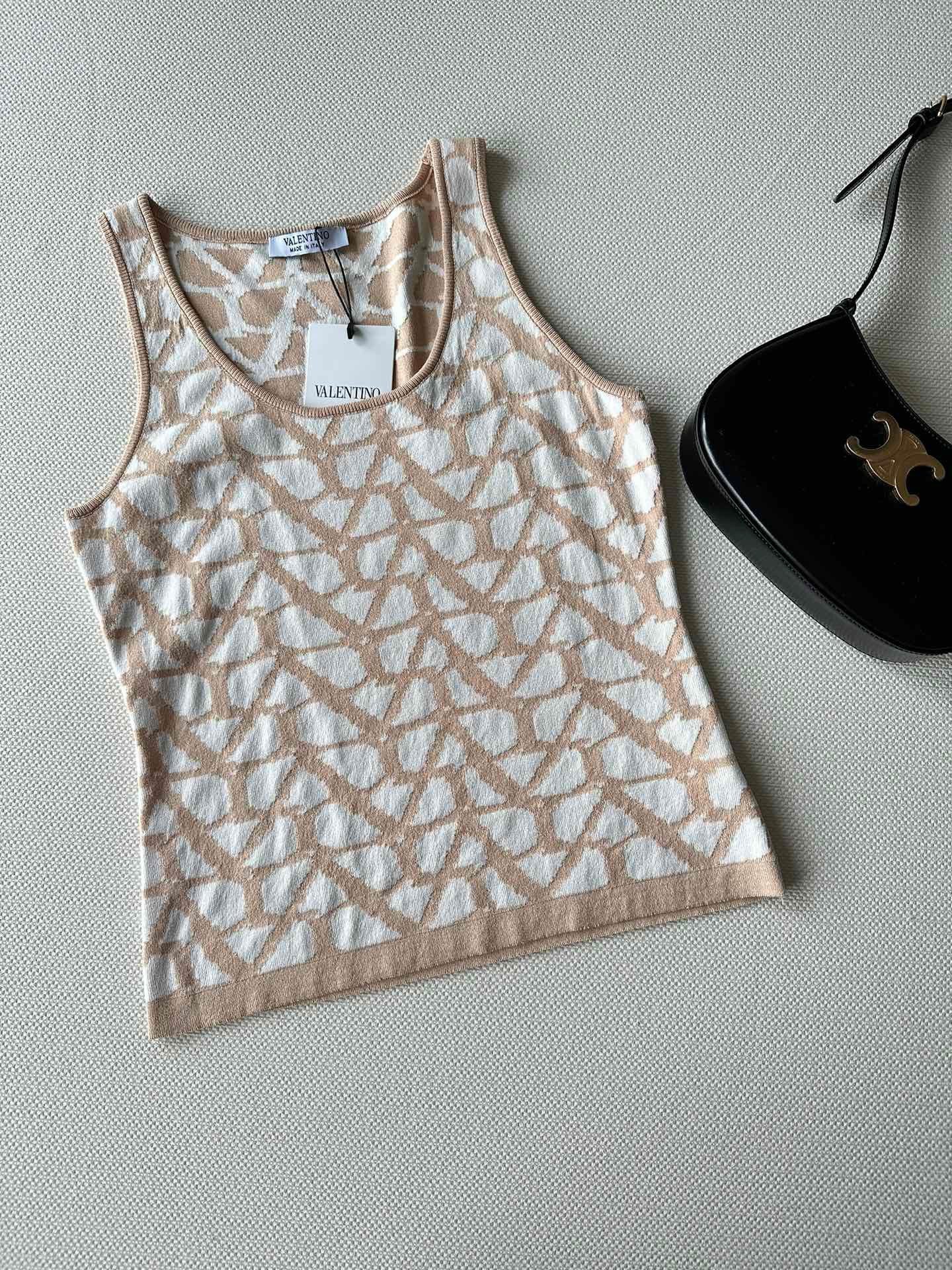 VLTN TOPS