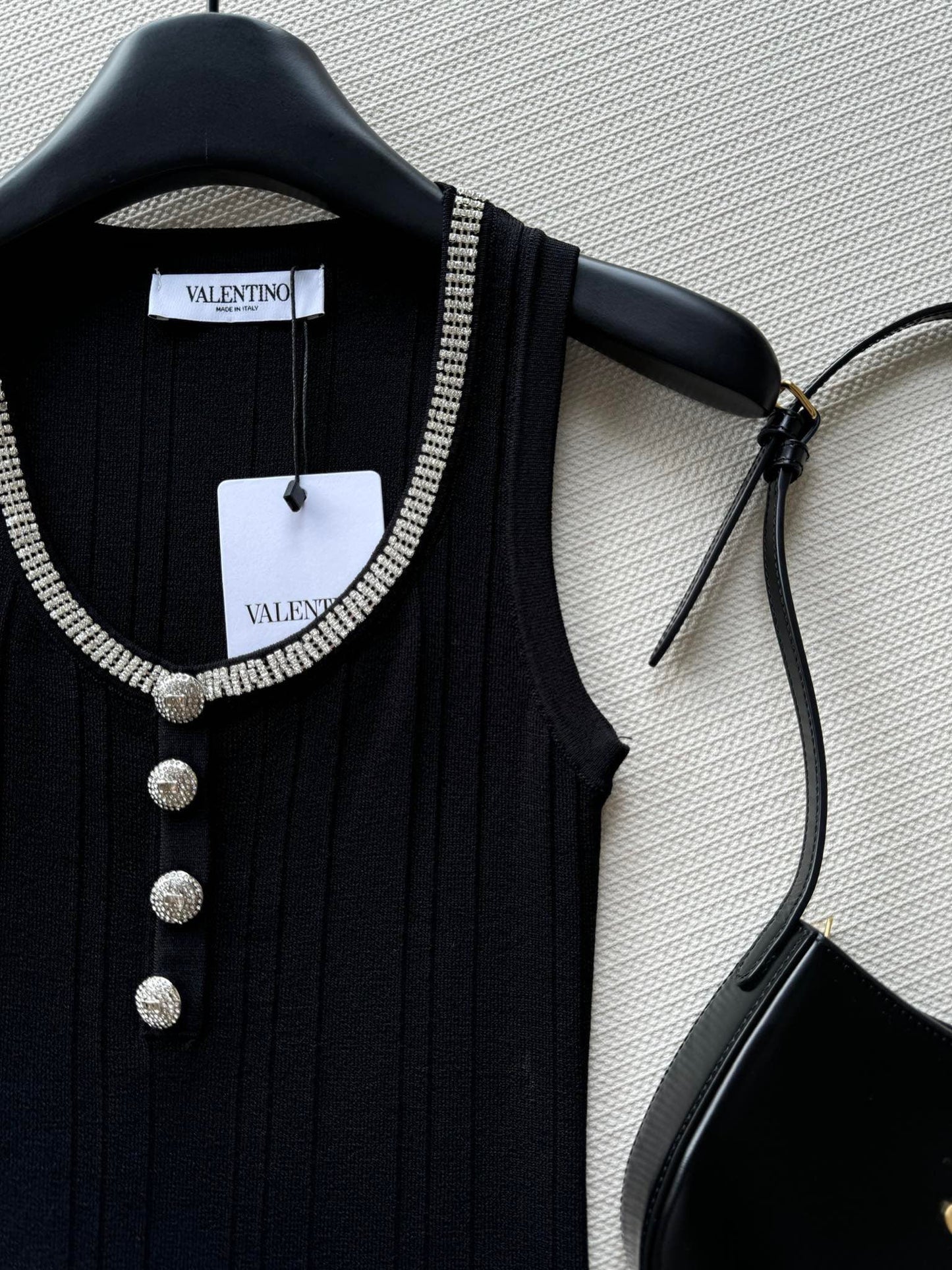 VLTN TOPS