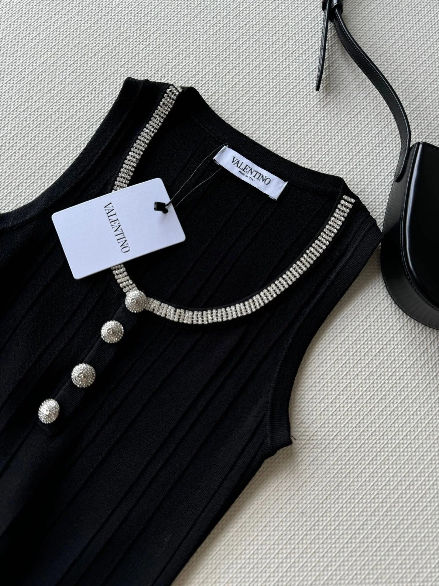 VLTN TOPS