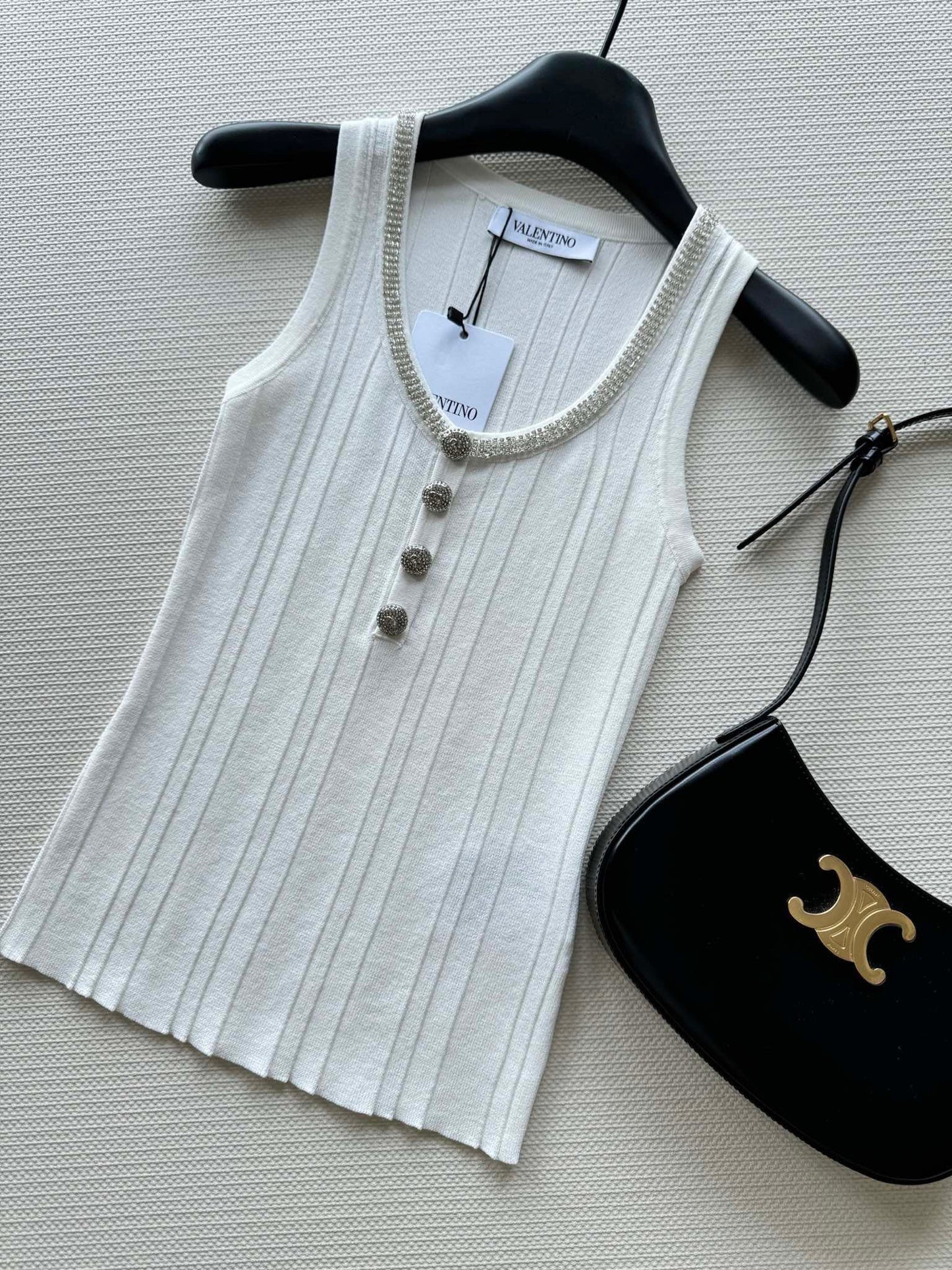 VLTN TOPS