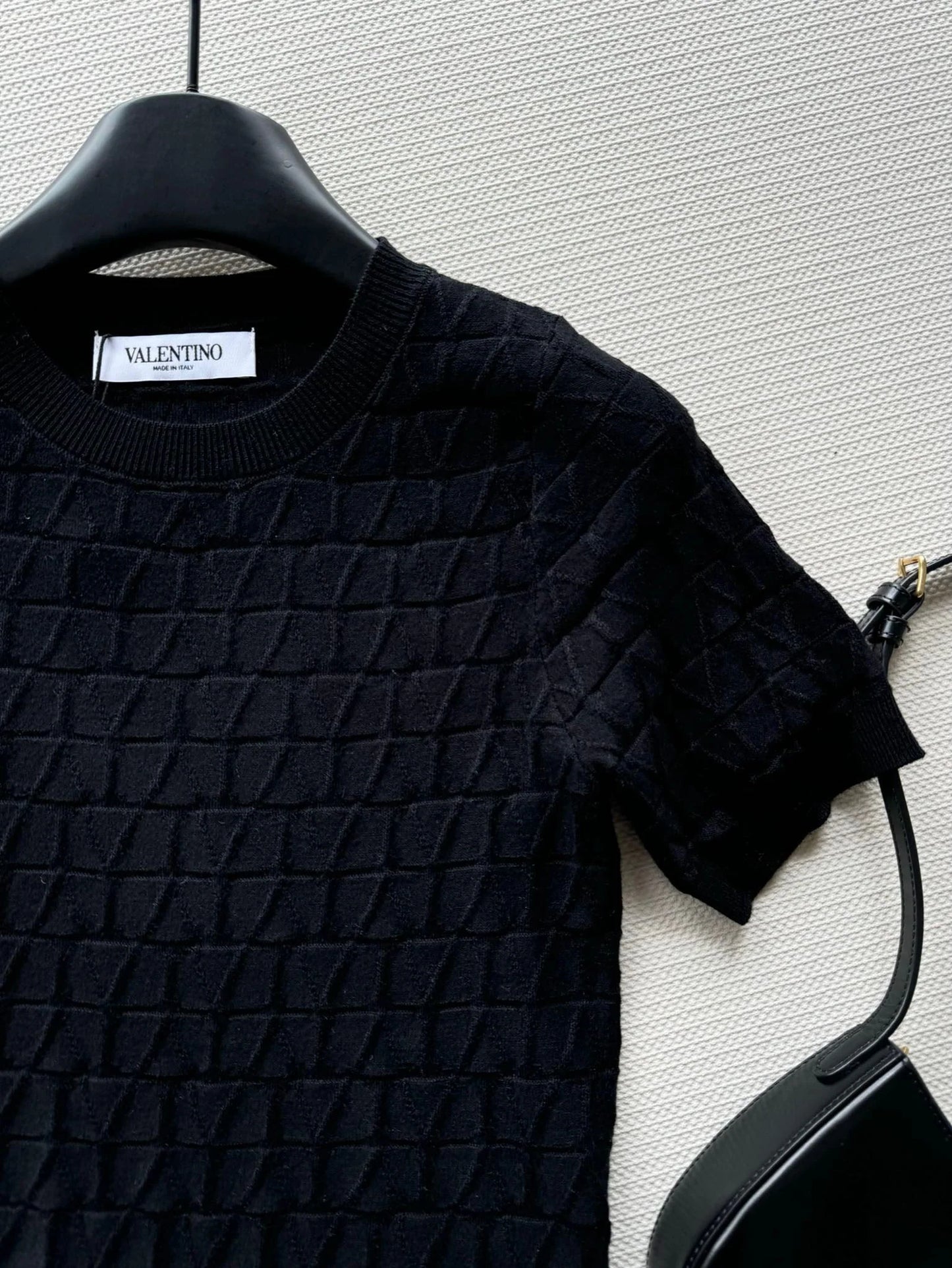 VLTN TOPS