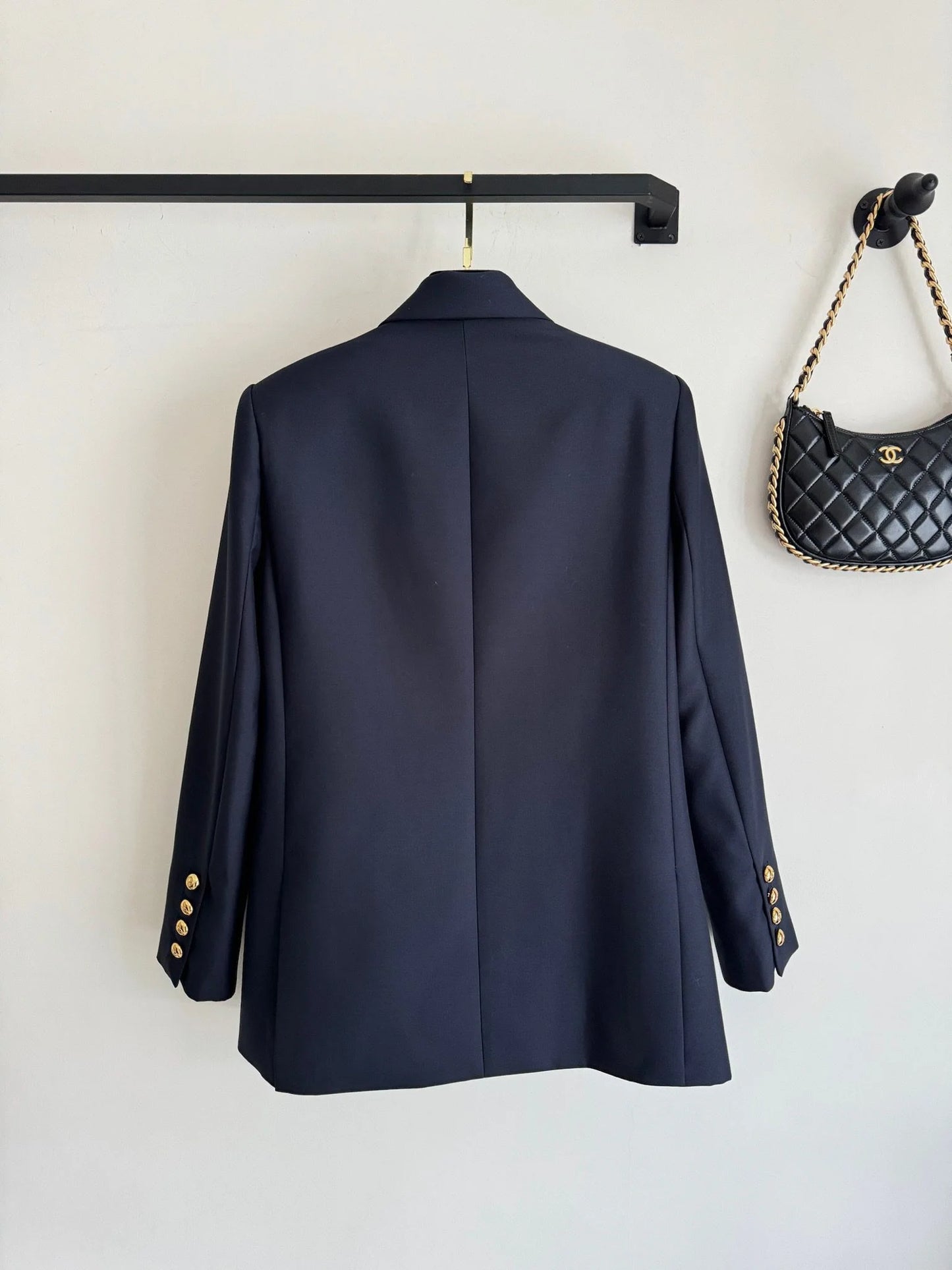 VLTN TOPS