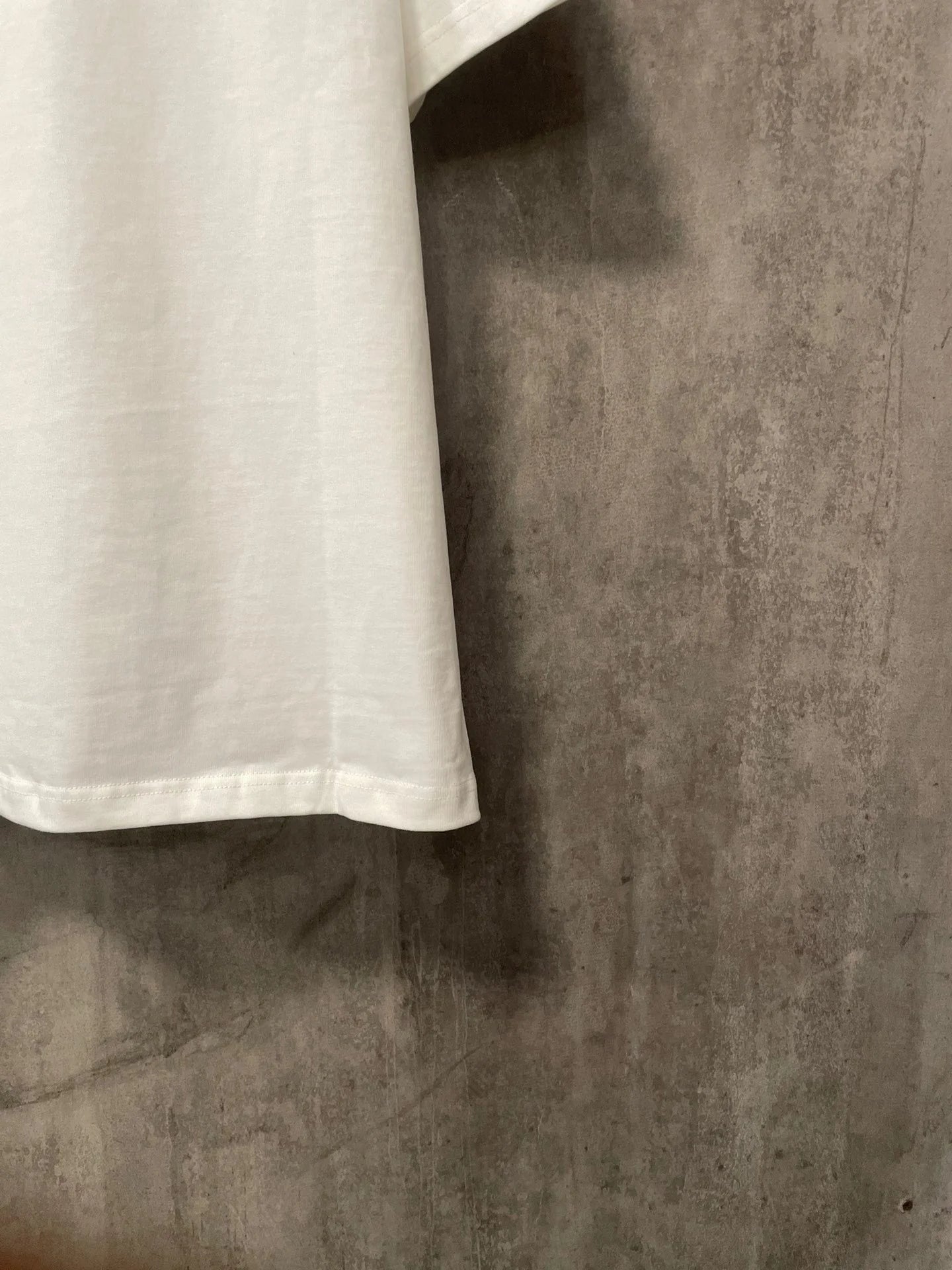 VLTN TSHIRT