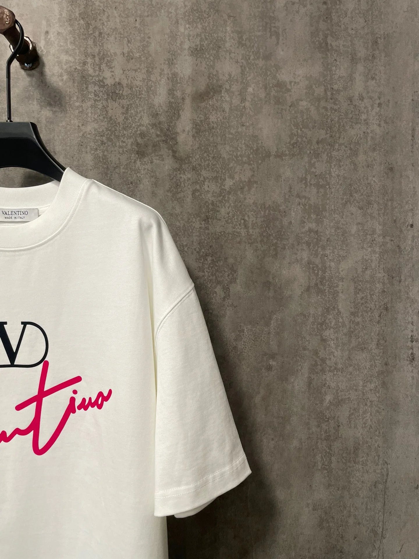 VLTN TSHIRT