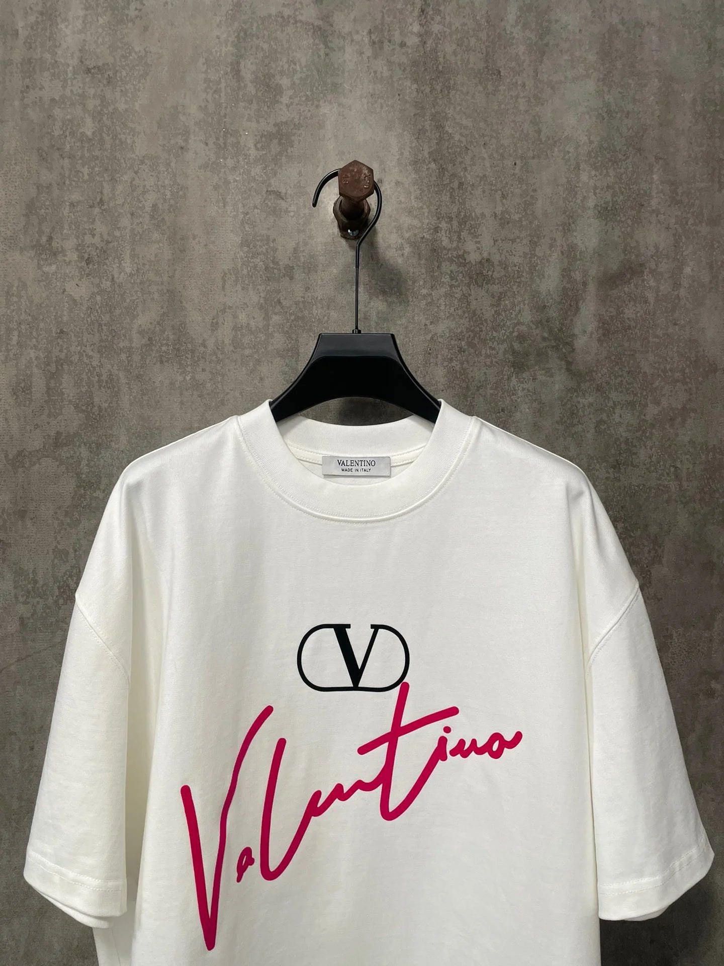 VLTN TSHIRT