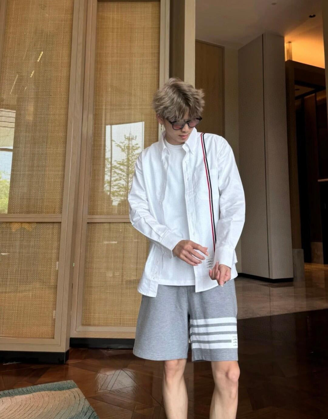 THOM BROWNE SHIRT