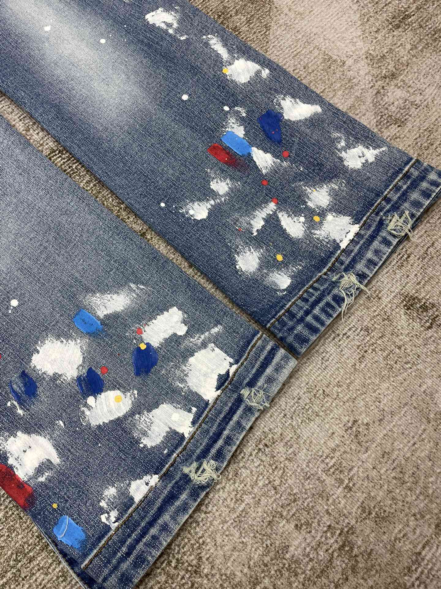 AMIRI JEANS