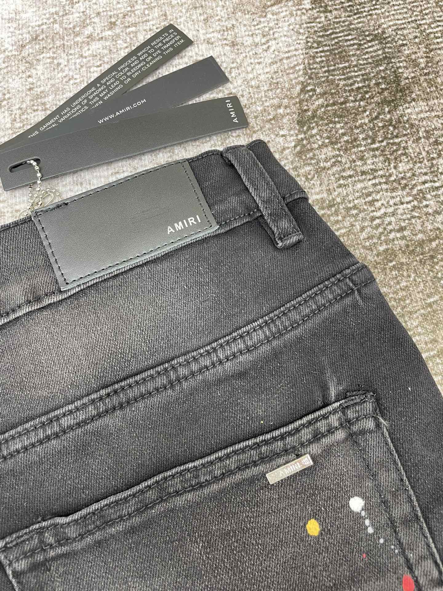 AMIRI JEANS