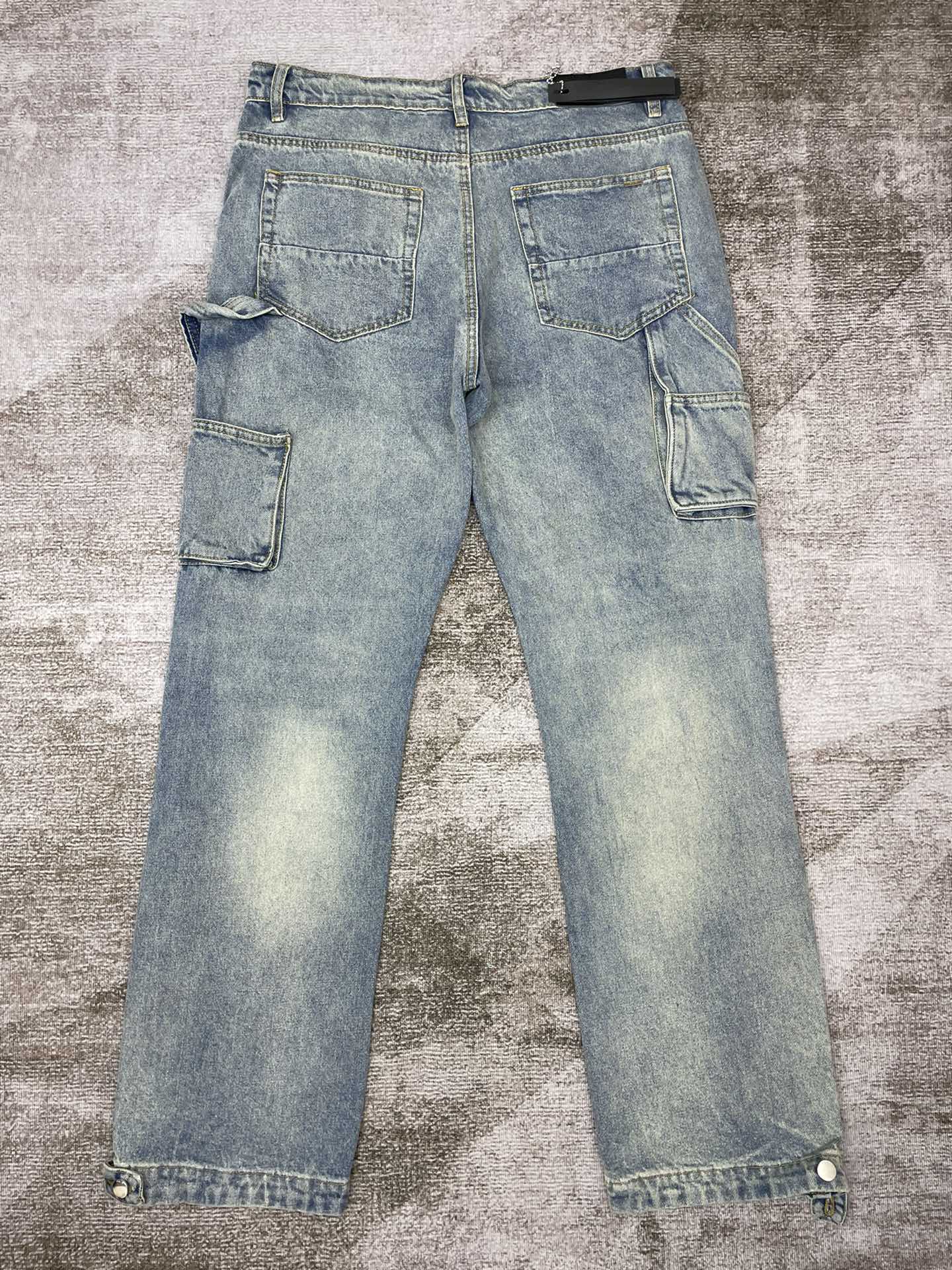 AMIRI JEANS