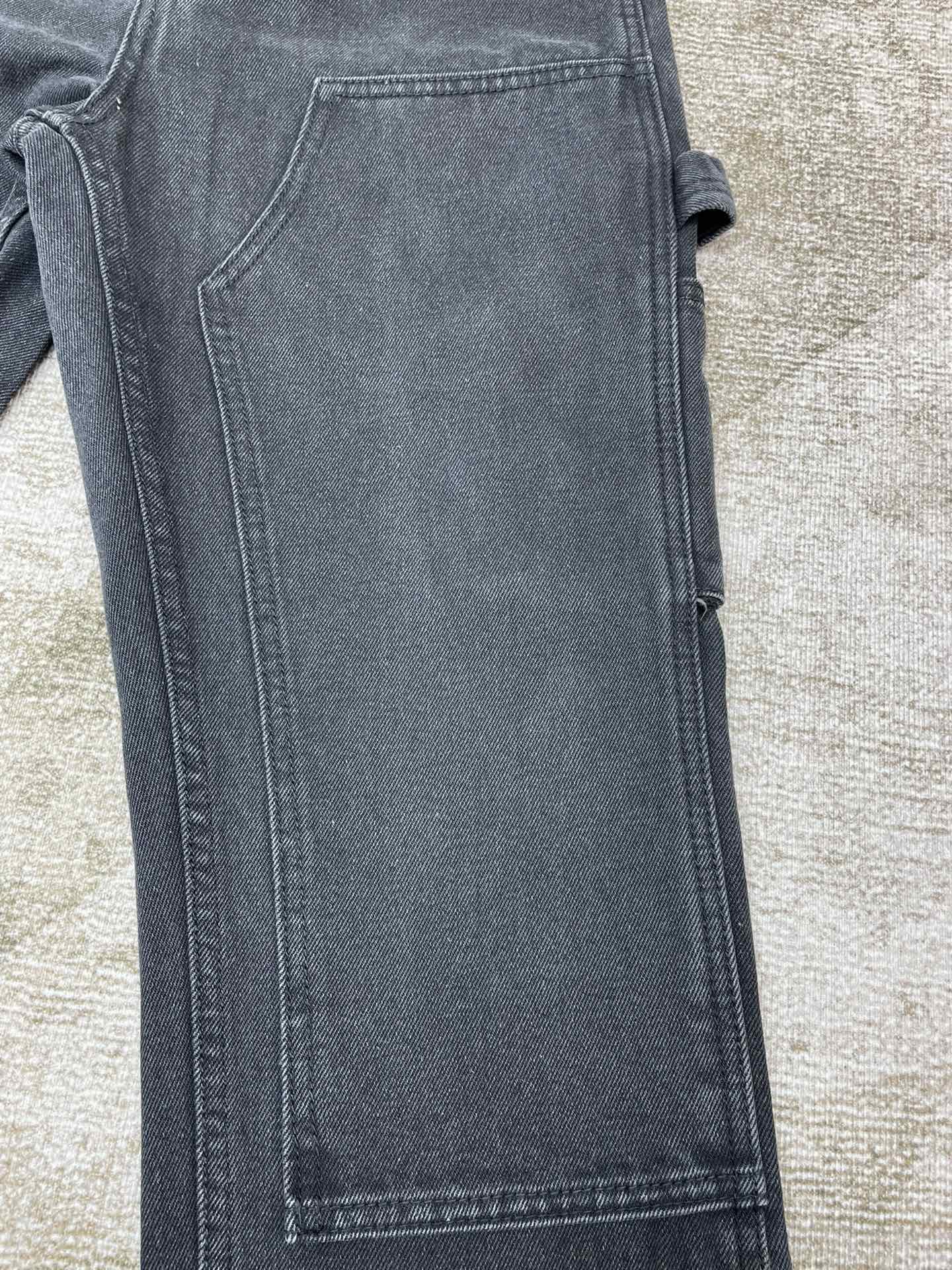 AMIRI JEANS