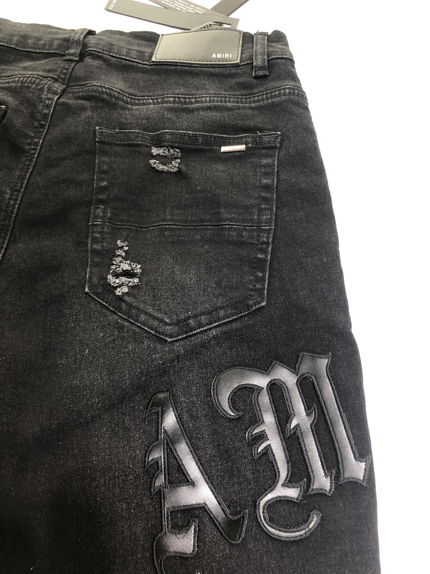AMIRI JEANS