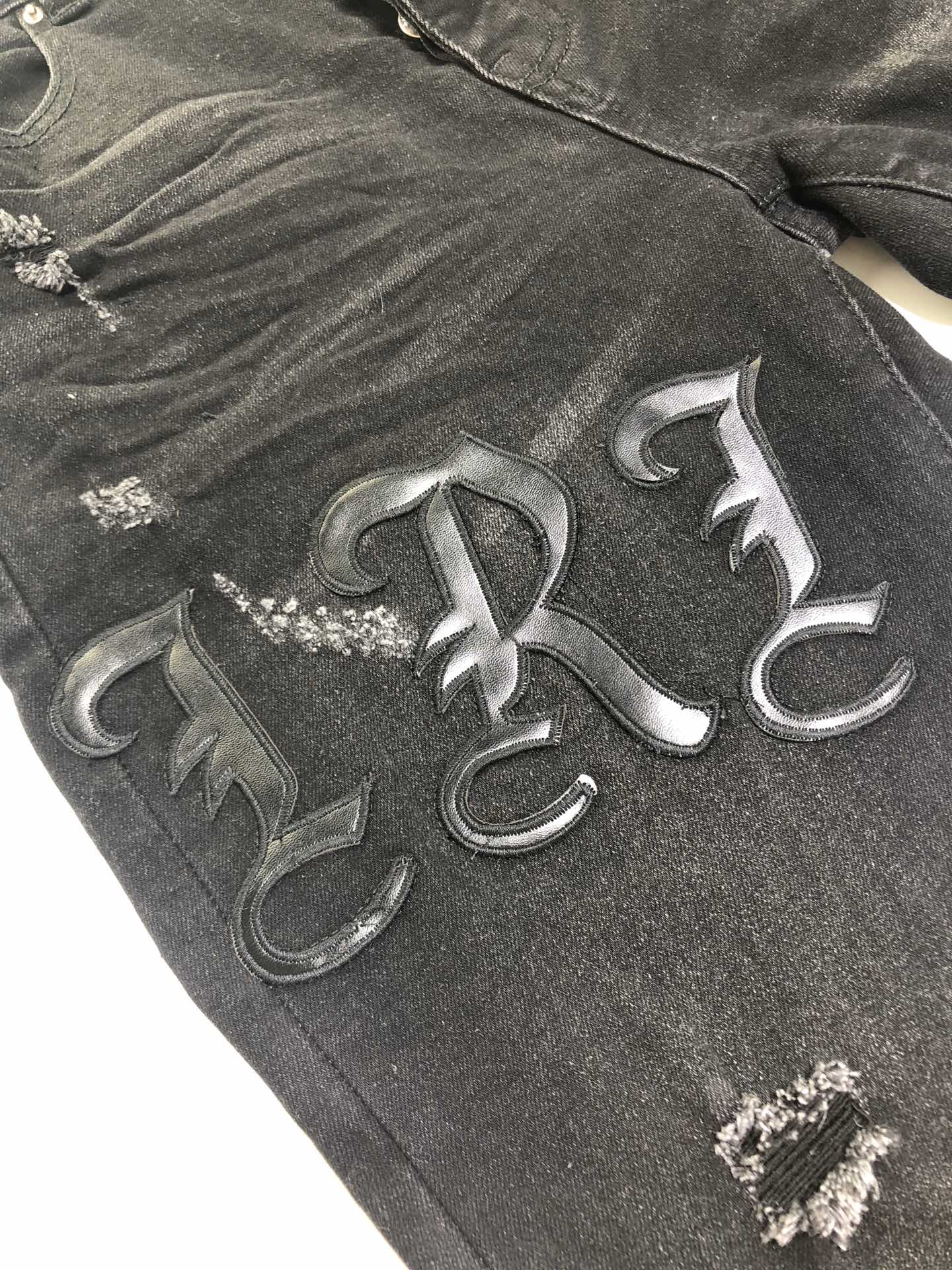 AMIRI JEANS