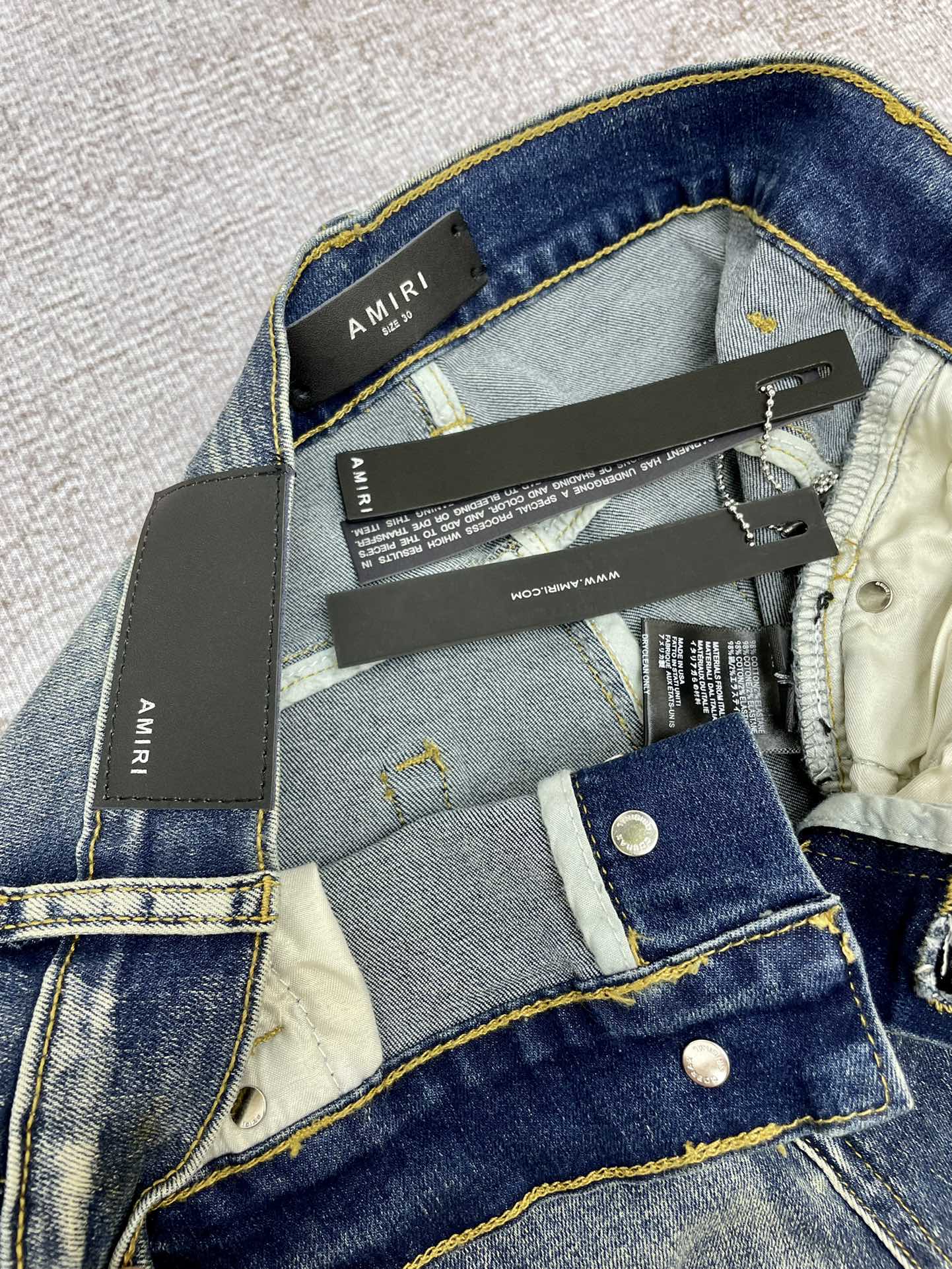 AMIRI JEANS