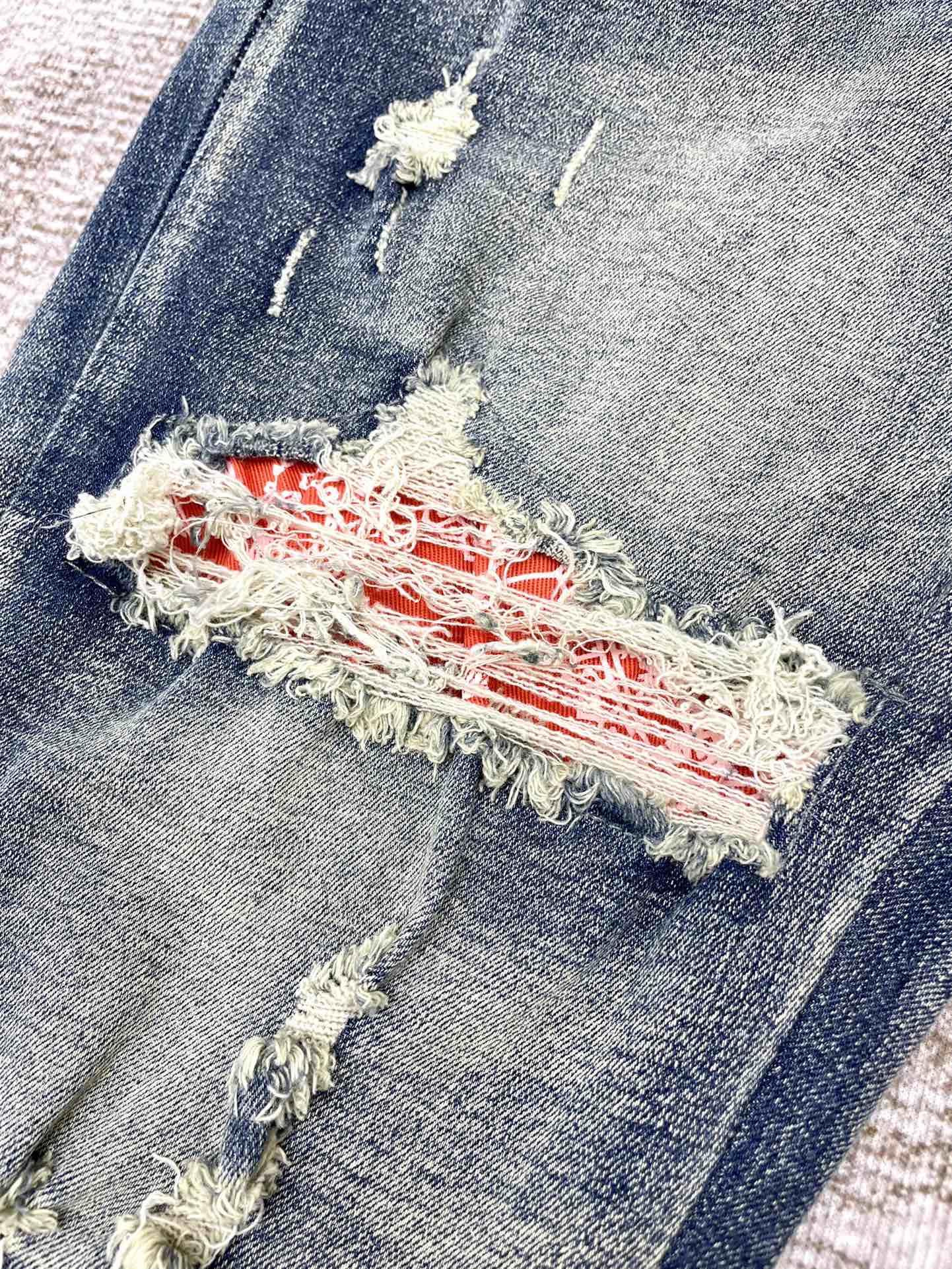 AMIRI JEANS