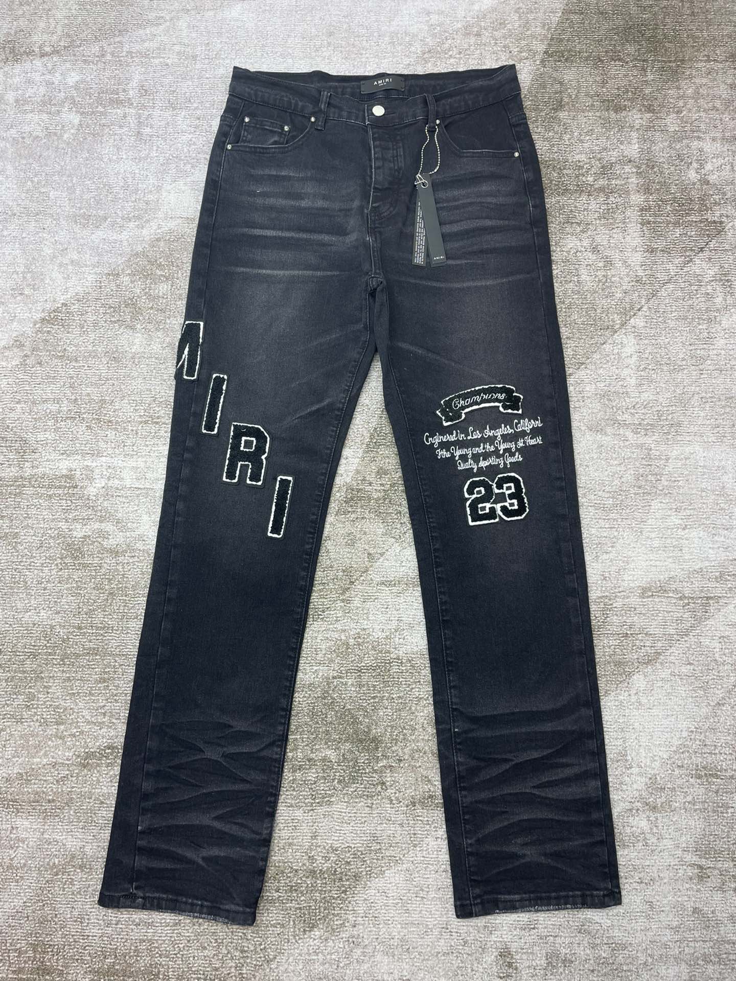 AMIRI JEANS