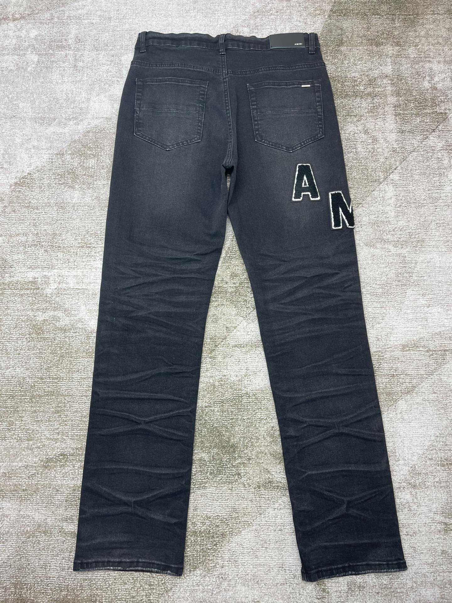 AMIRI JEANS