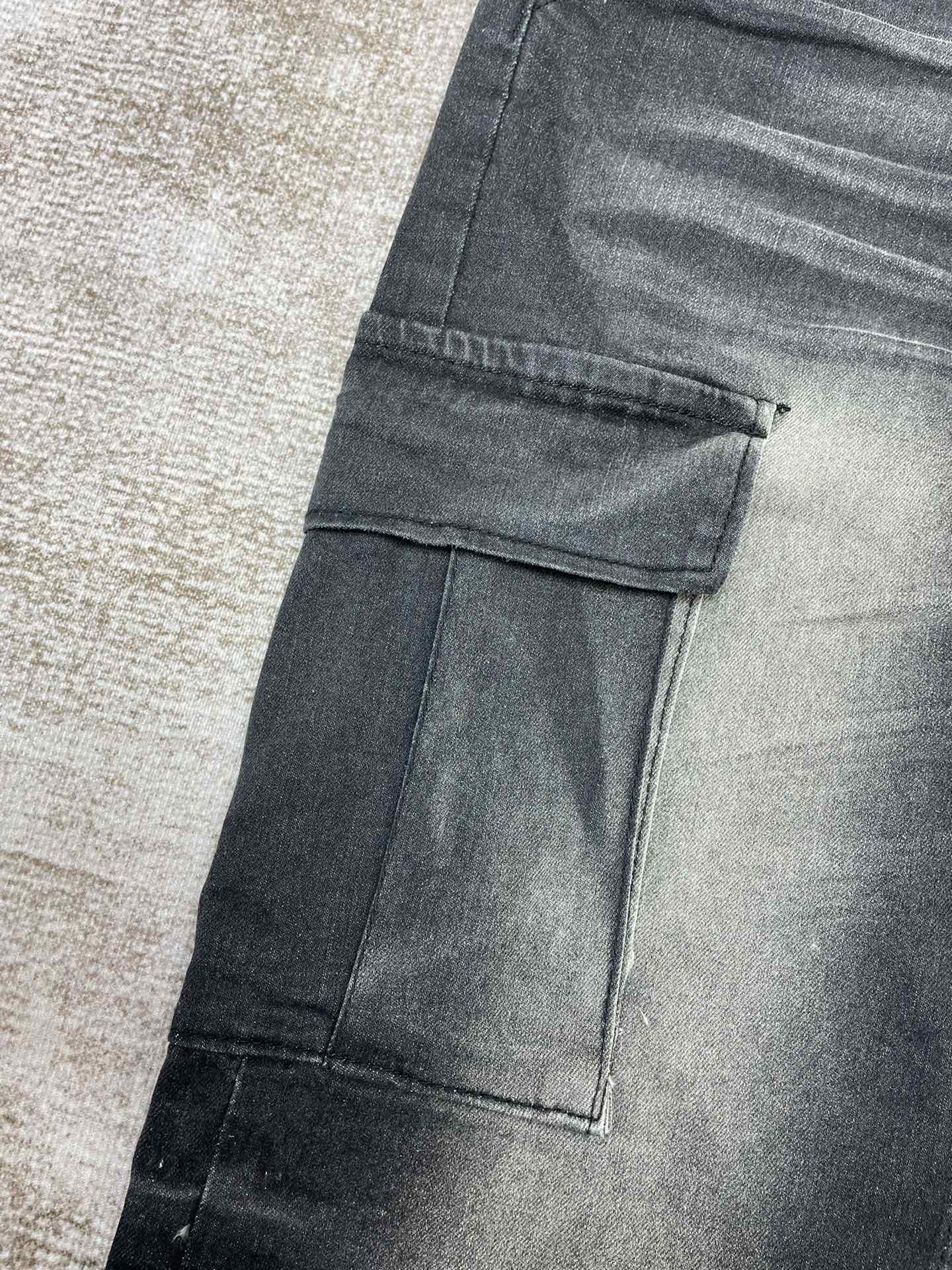 AMIRI JEANS