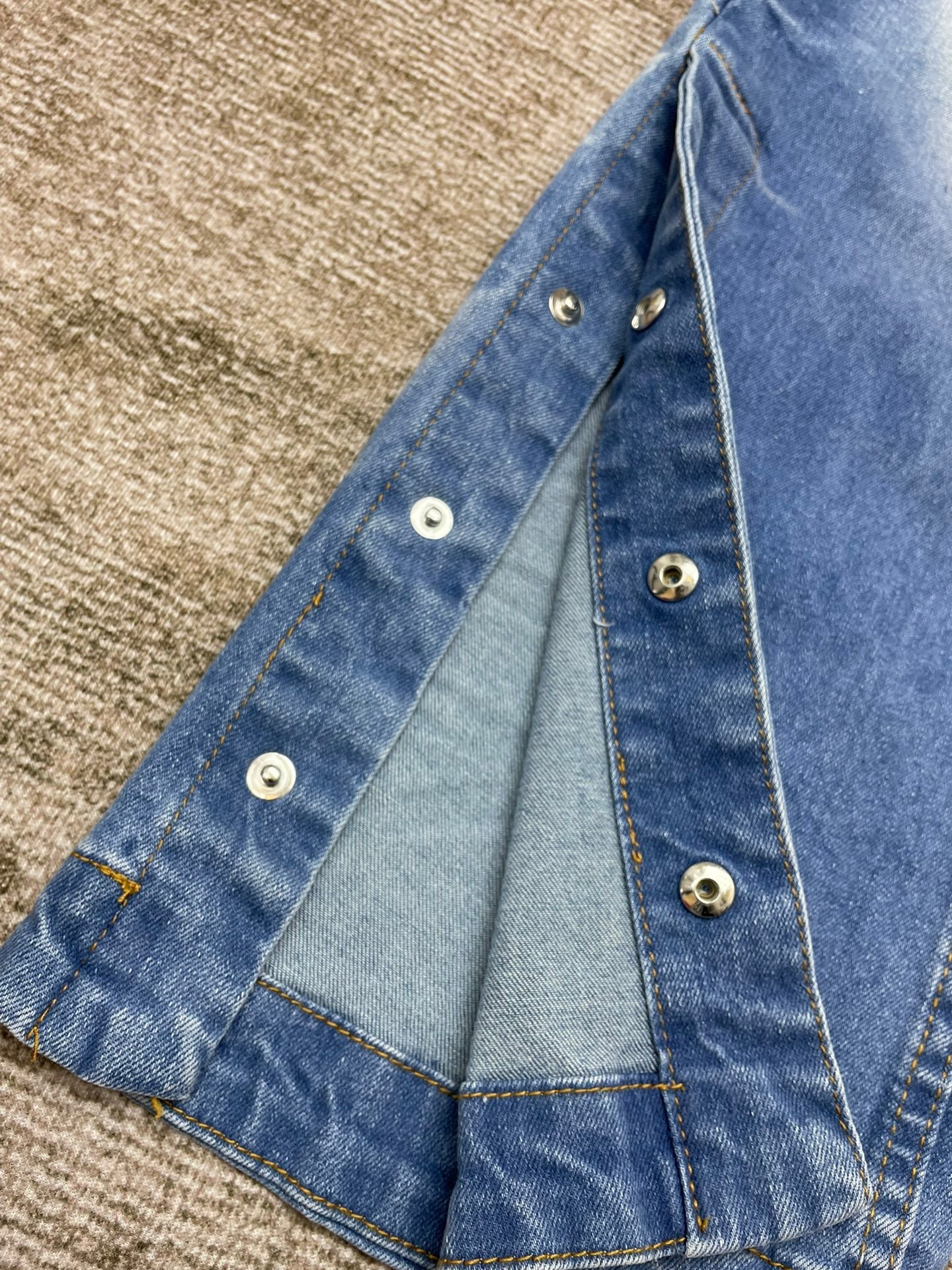 AMIRI JEANS