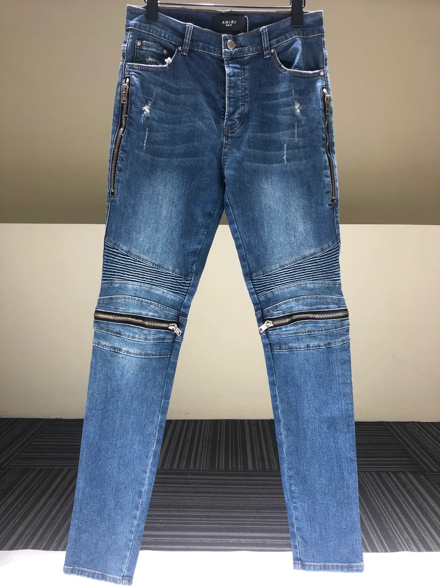 AMIRI JEANS