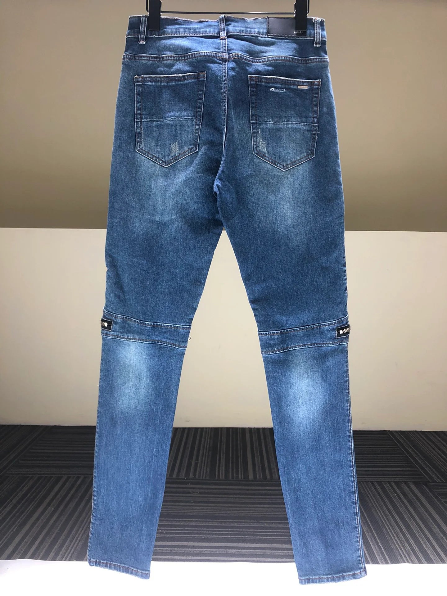 AMIRI JEANS