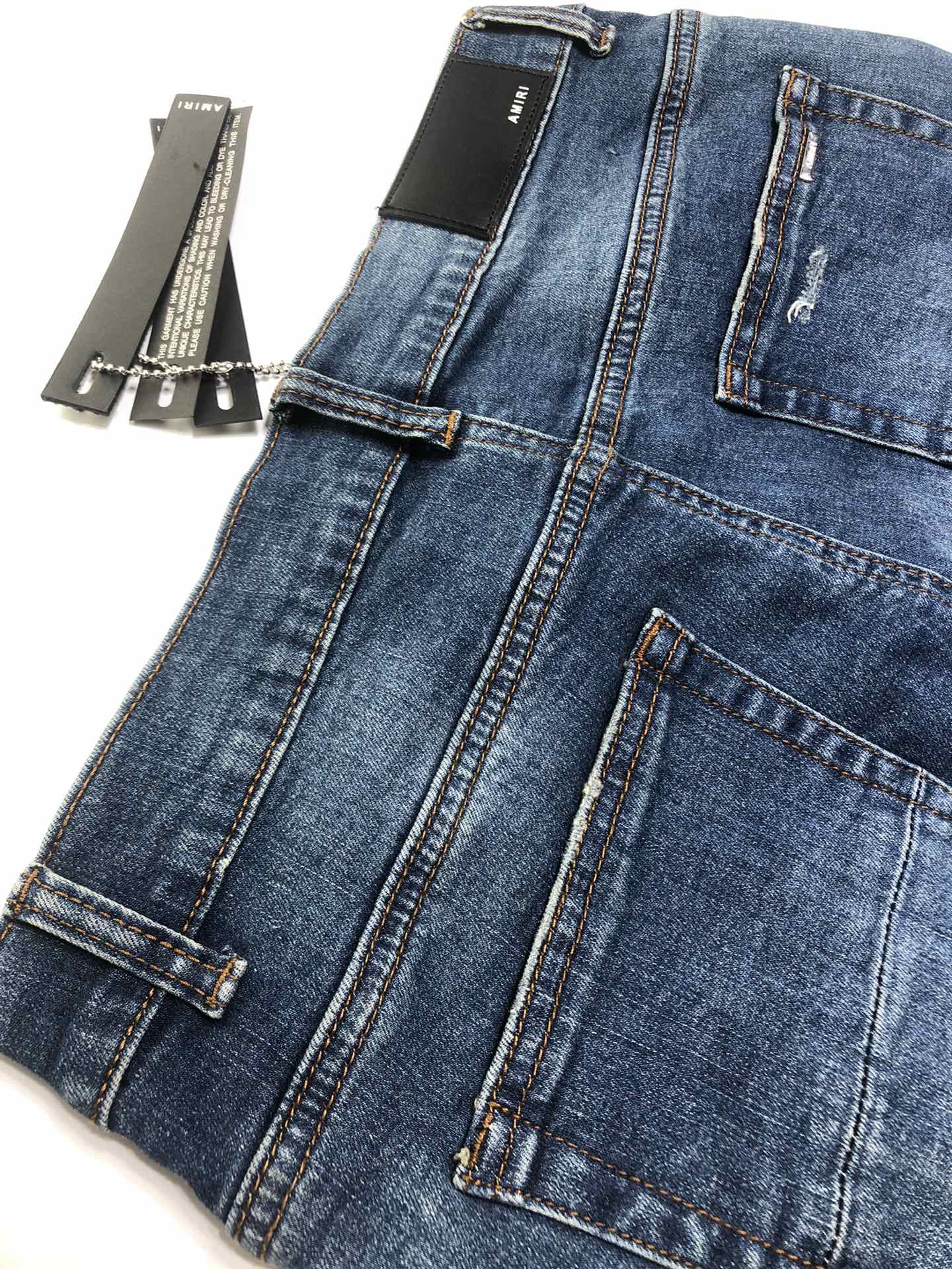 AMIRI JEANS