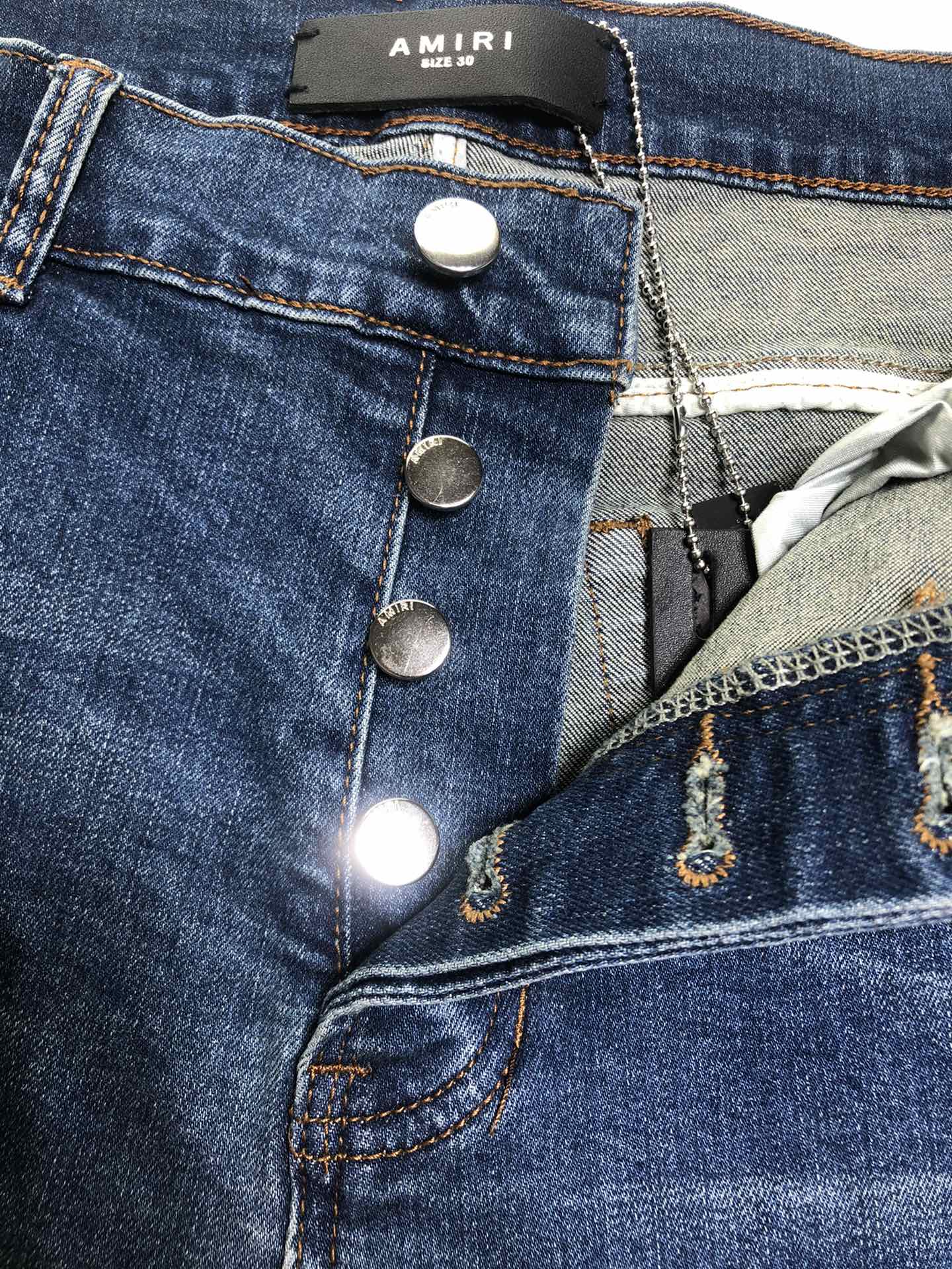 AMIRI JEANS