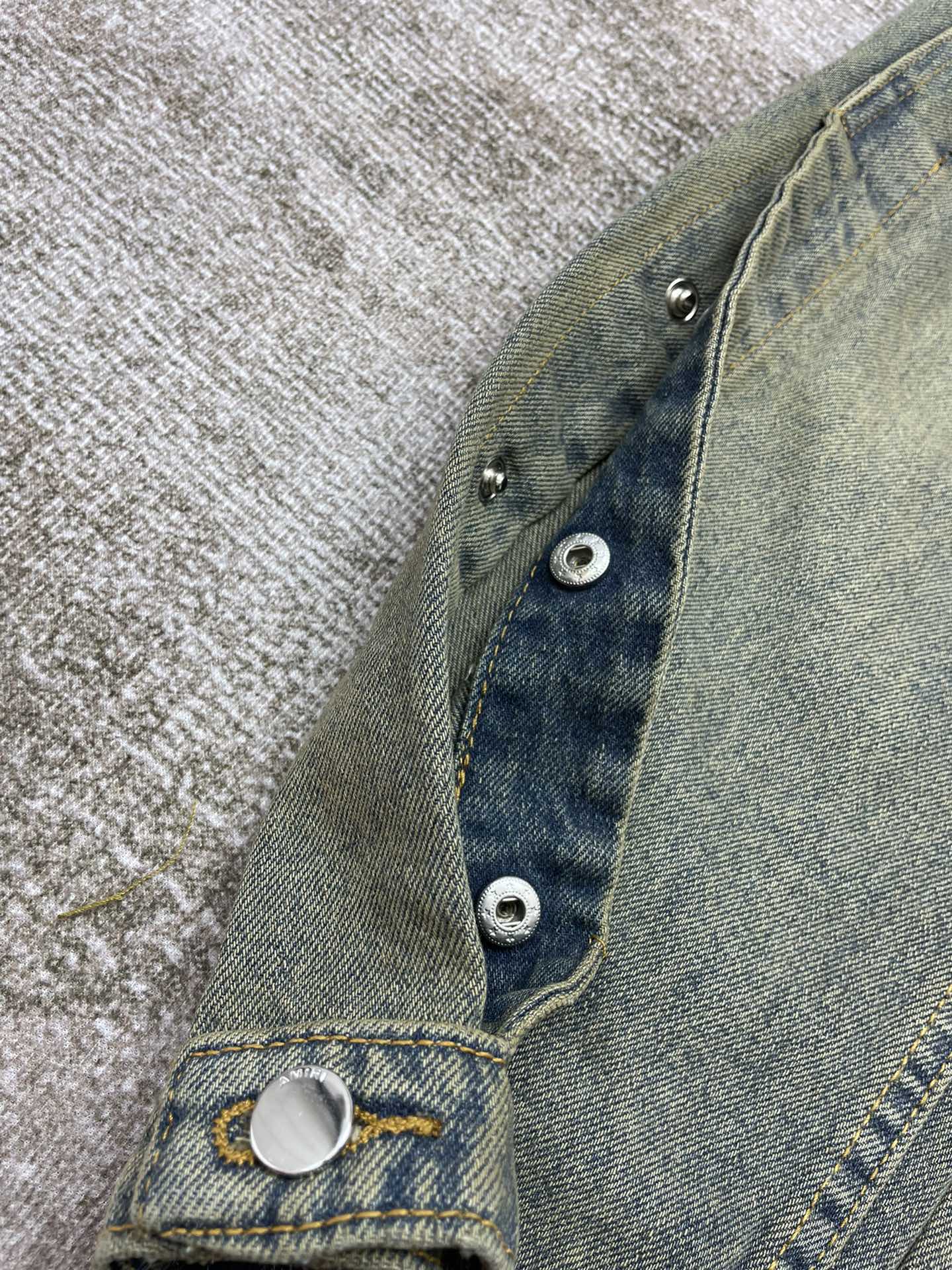 AMIRI JEANS