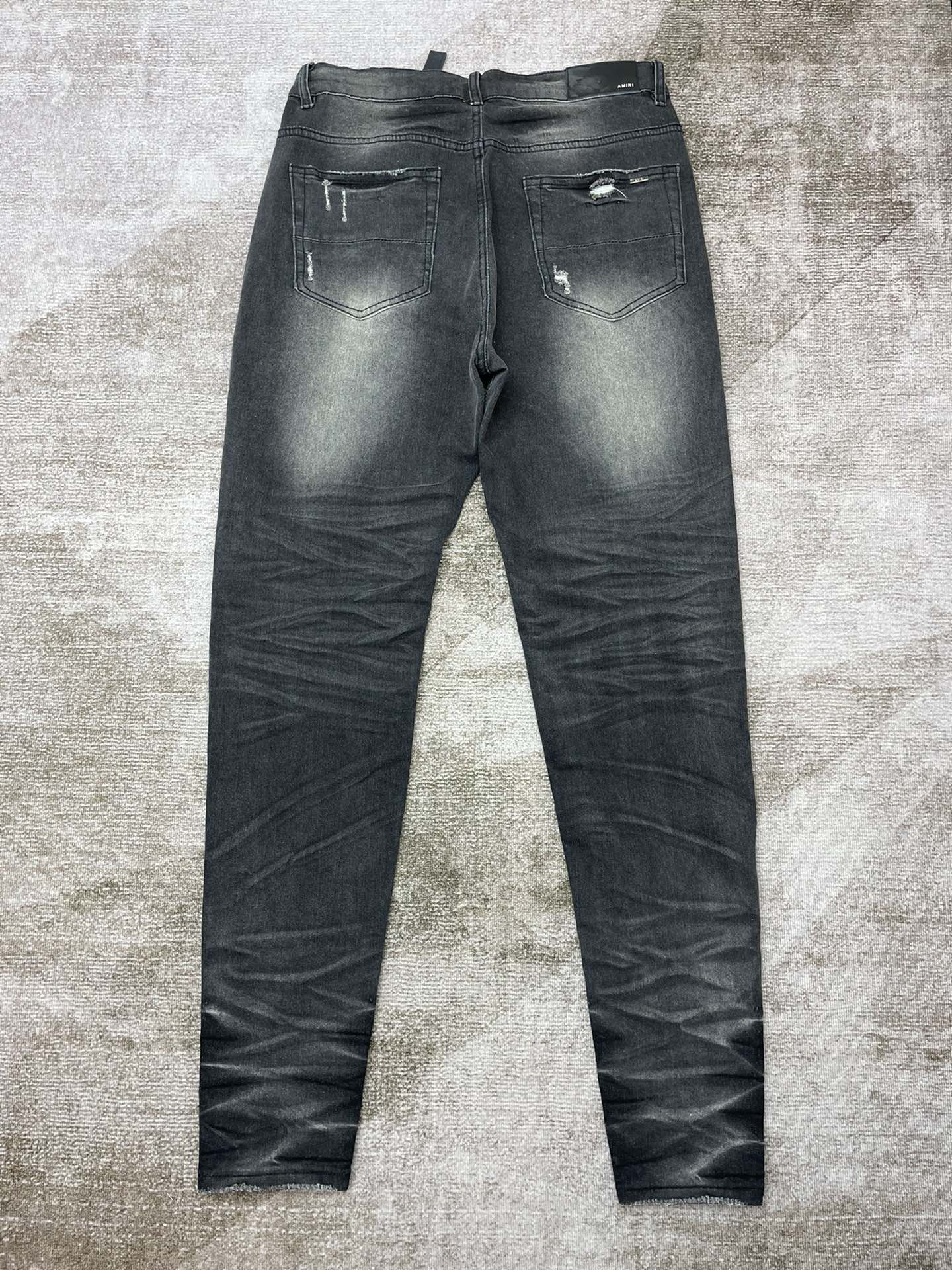 AMIRI JEANS
