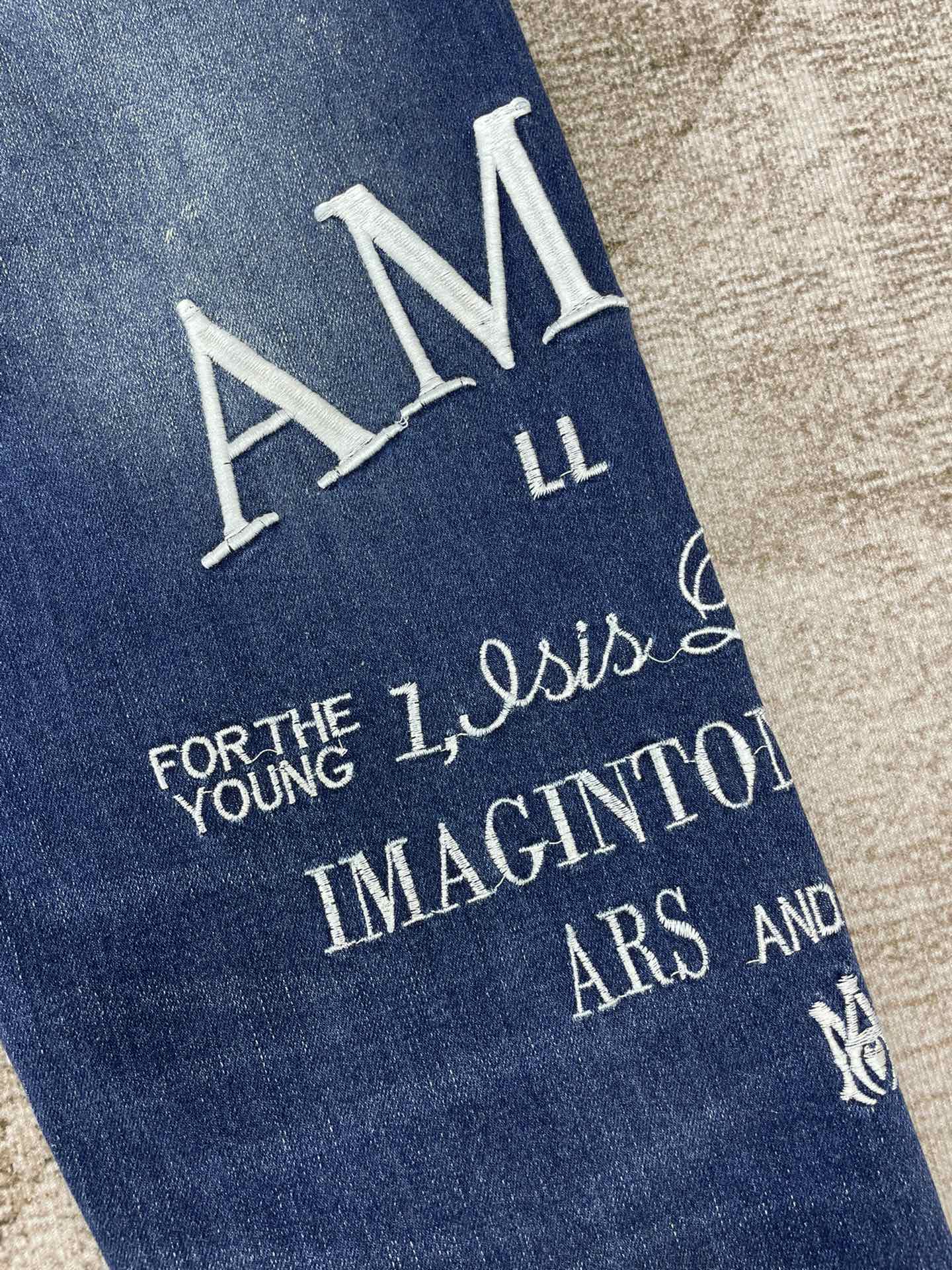AMIRI JEANS