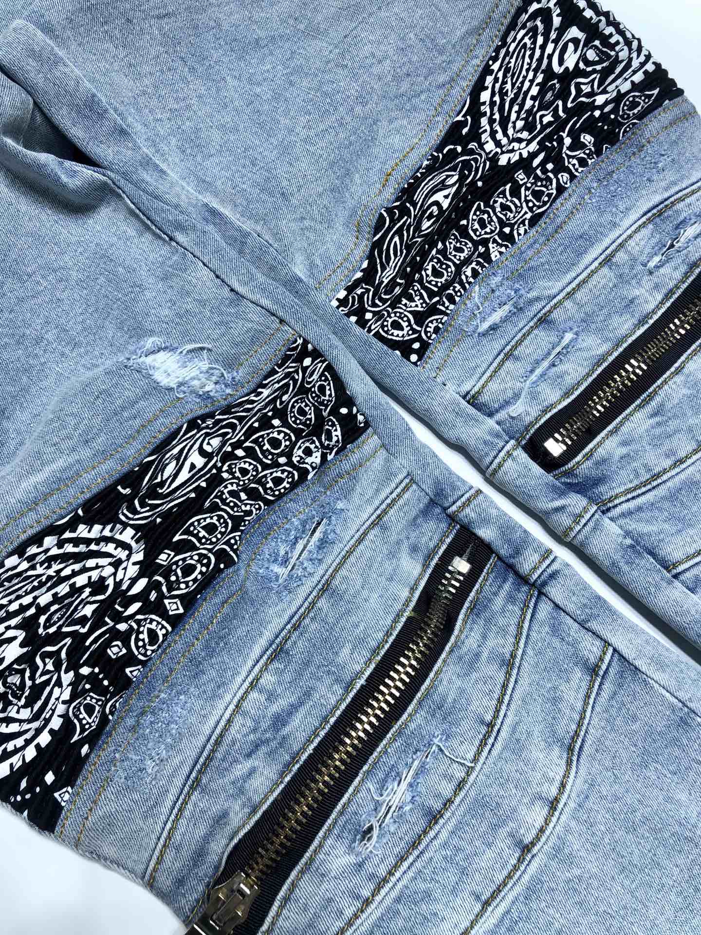 AMIRI JEANS