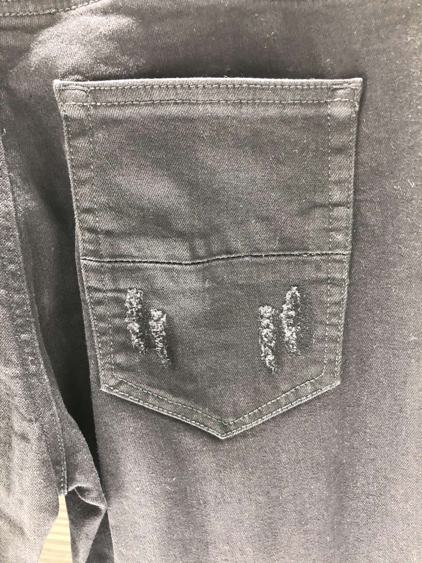 AMIRI JEANS