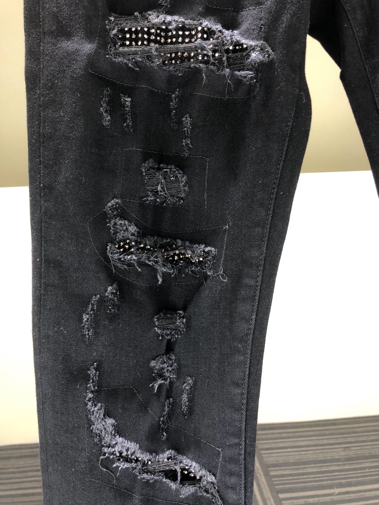 AMIRI JEANS