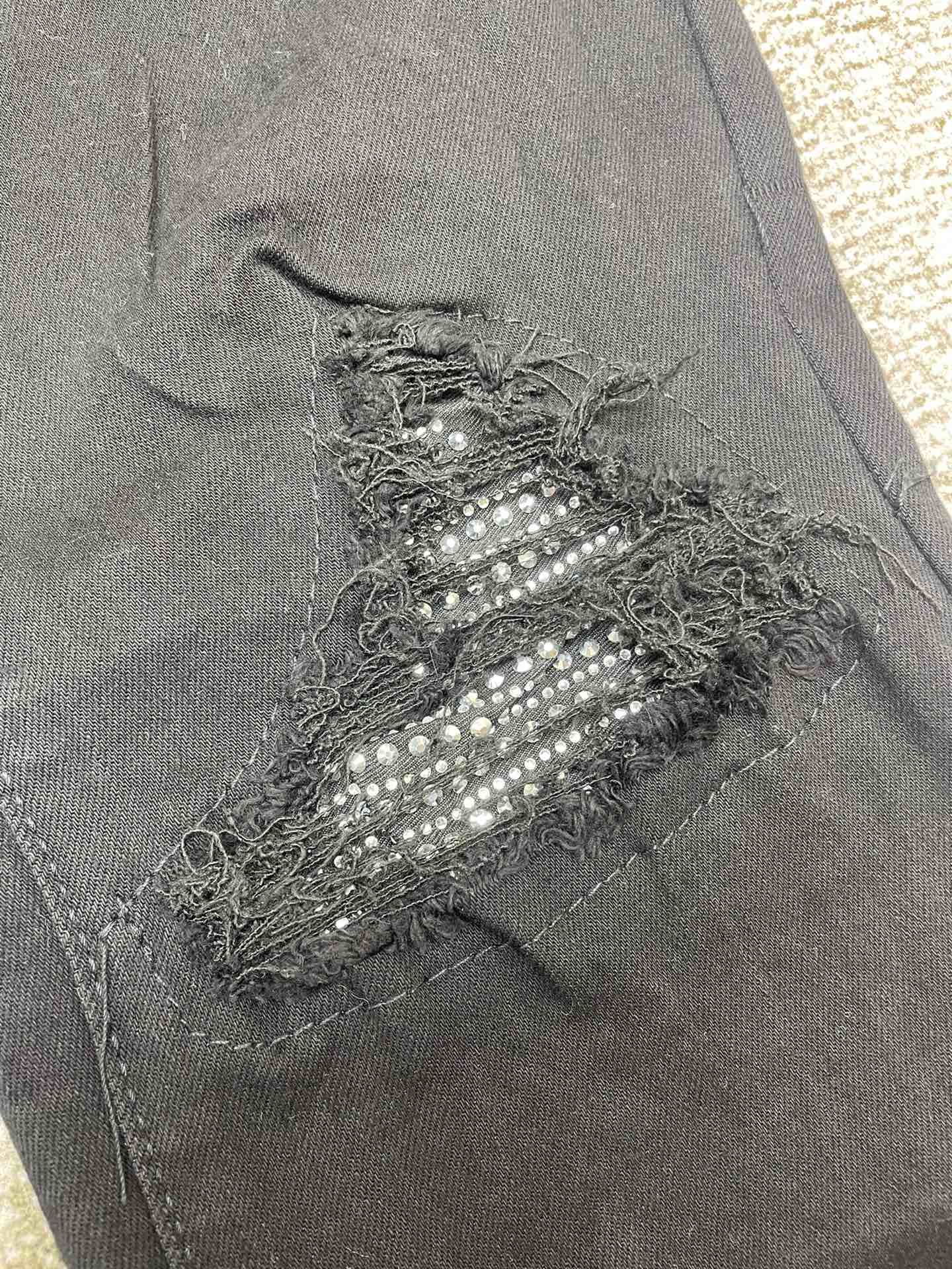 AMIRI JEANS