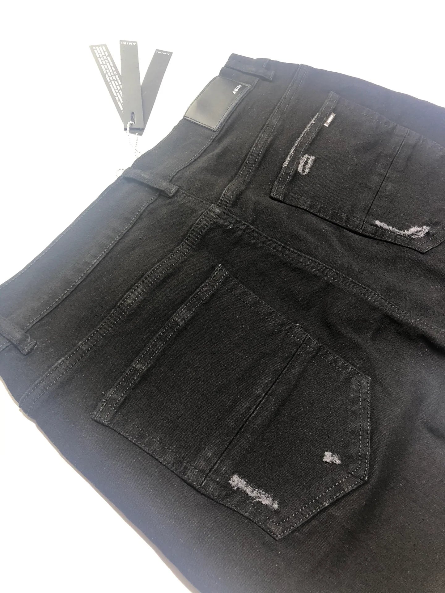 AMIRI JEANS