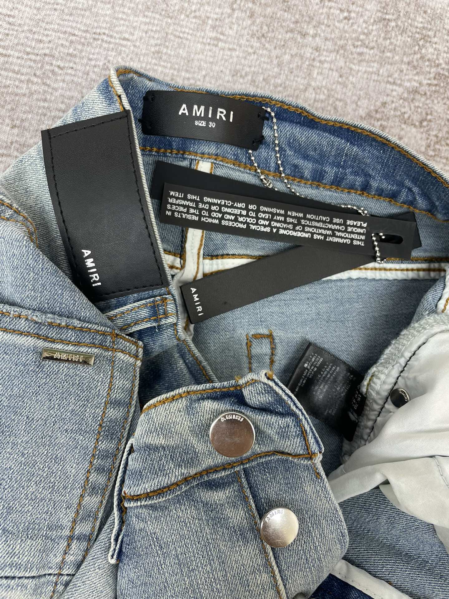 AMIRI JEANS