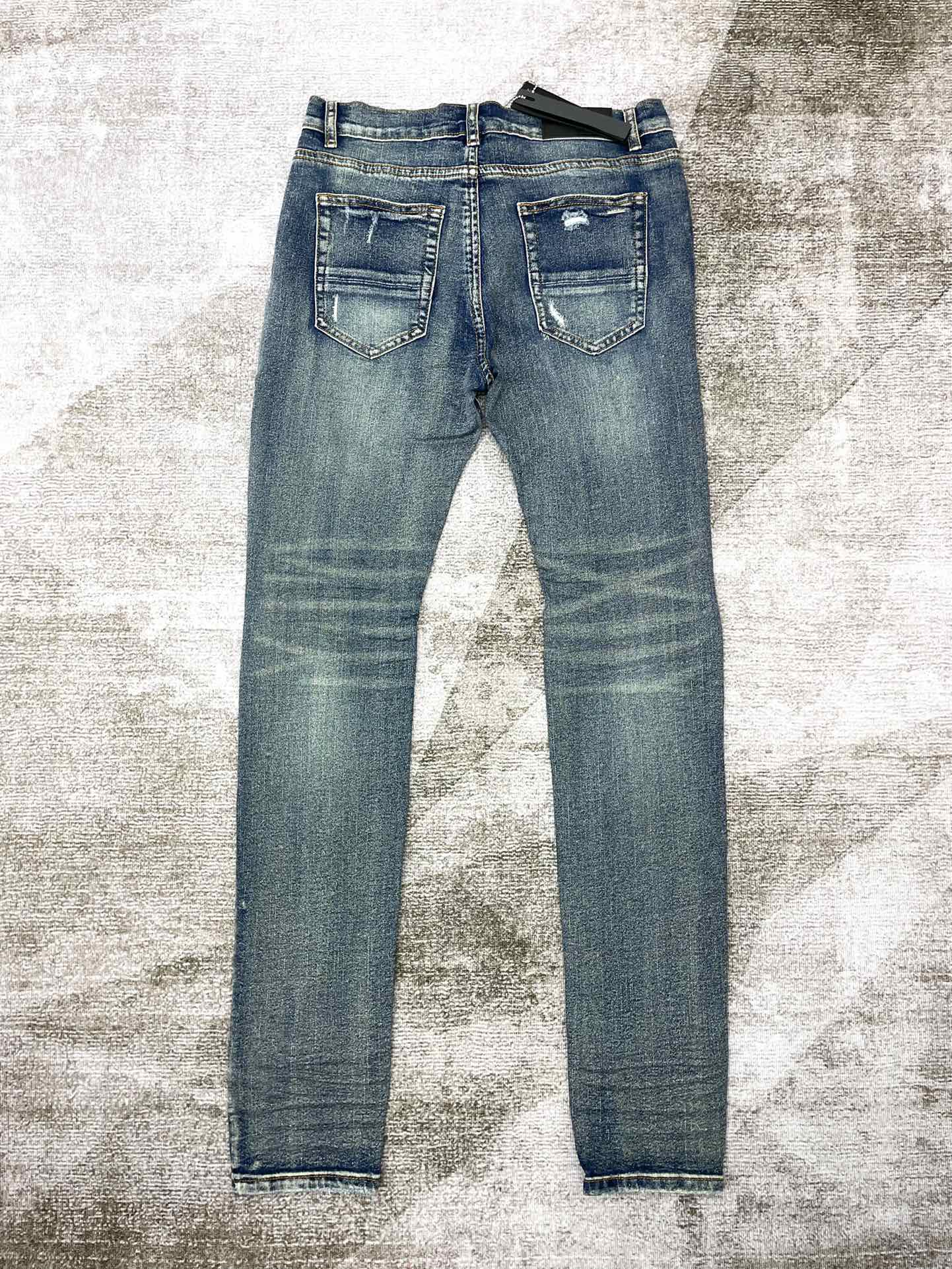 AMIRI JEANS