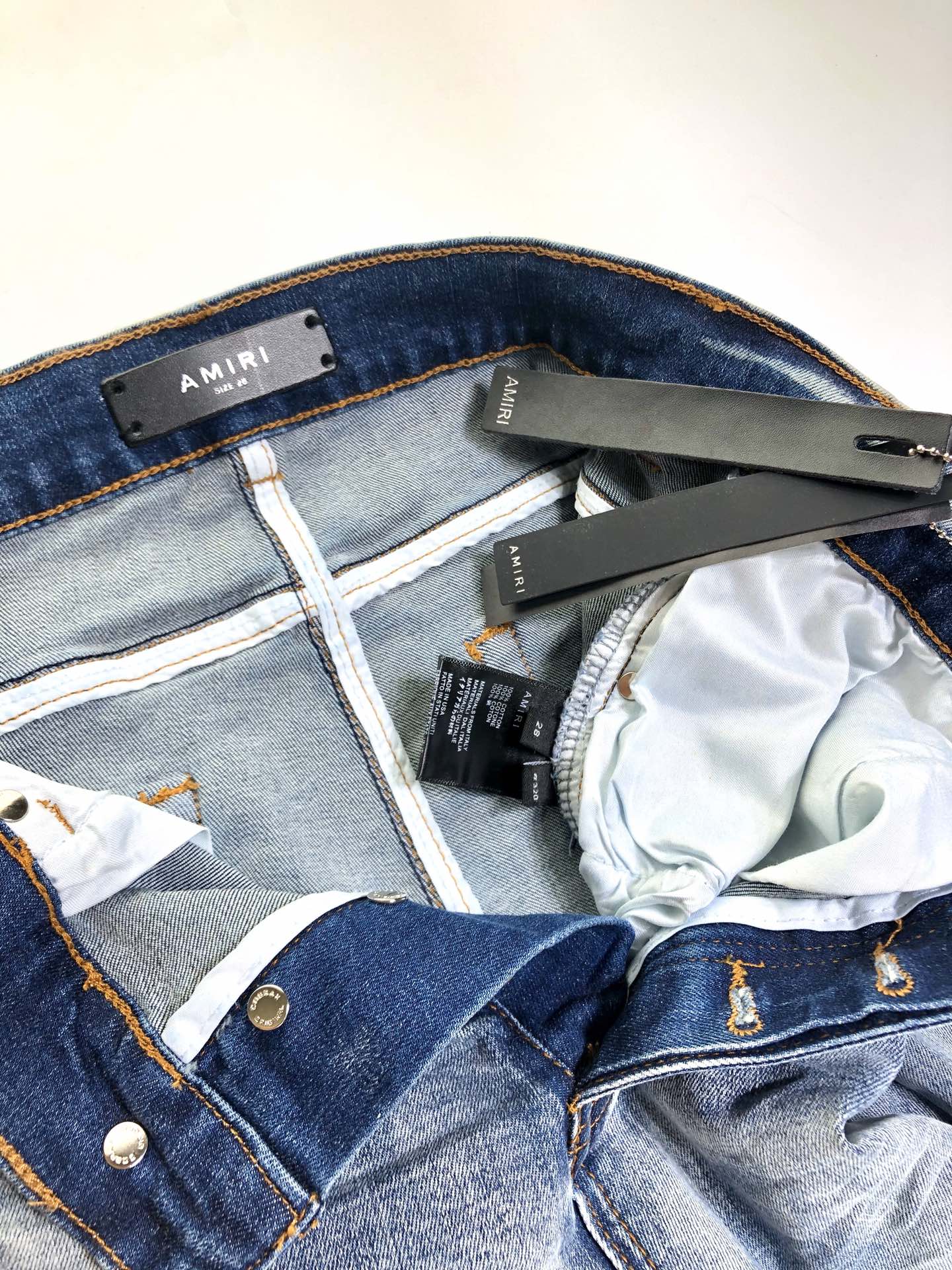 AMIRI JEANS