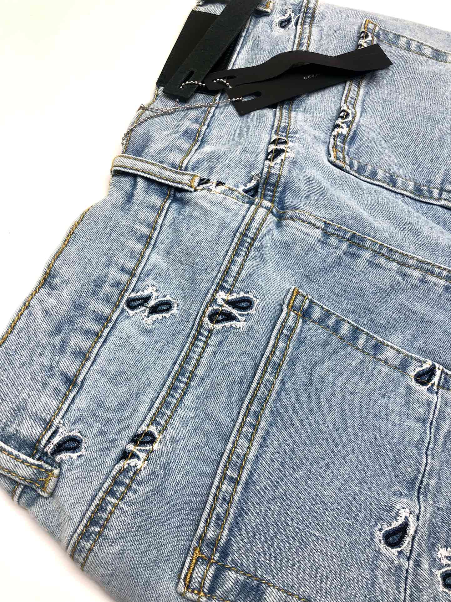 AMIRI JEANS