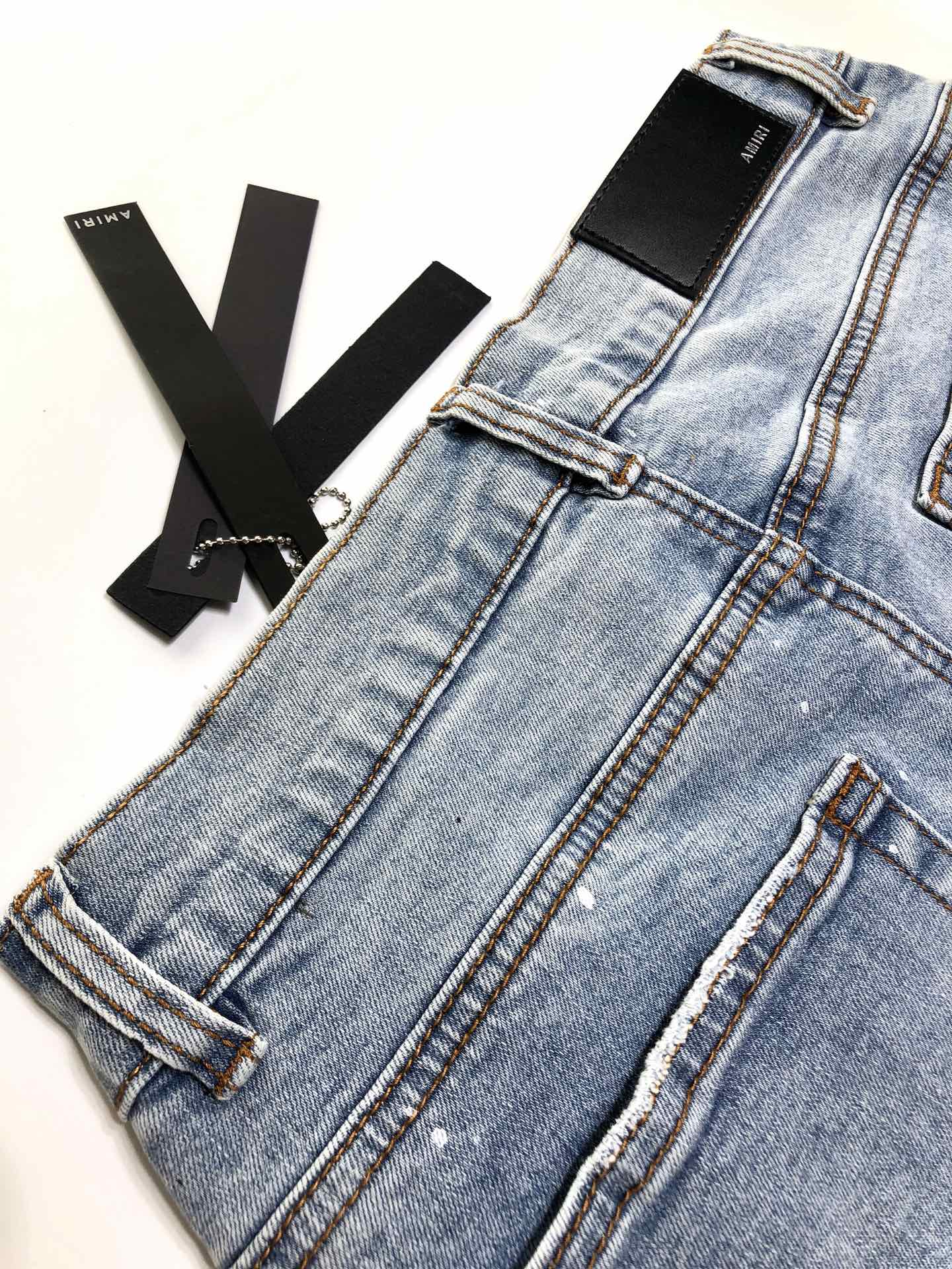 AMIRI JEANS