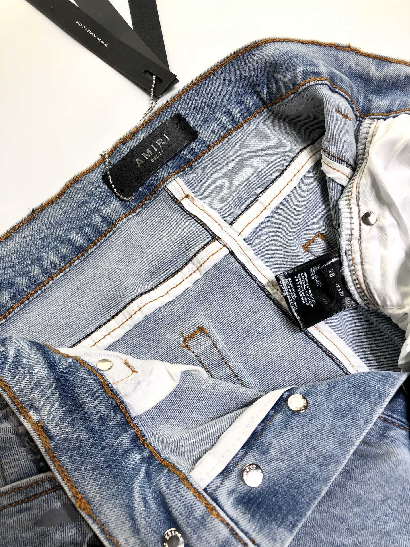 AMIRI JEANS