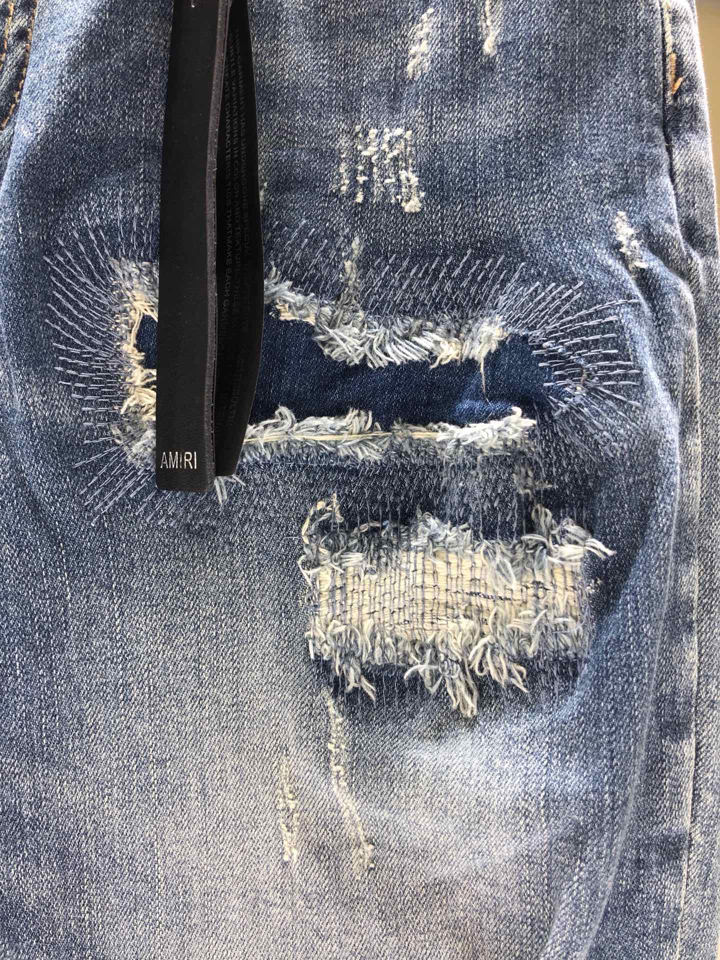 AMIRI JEANS