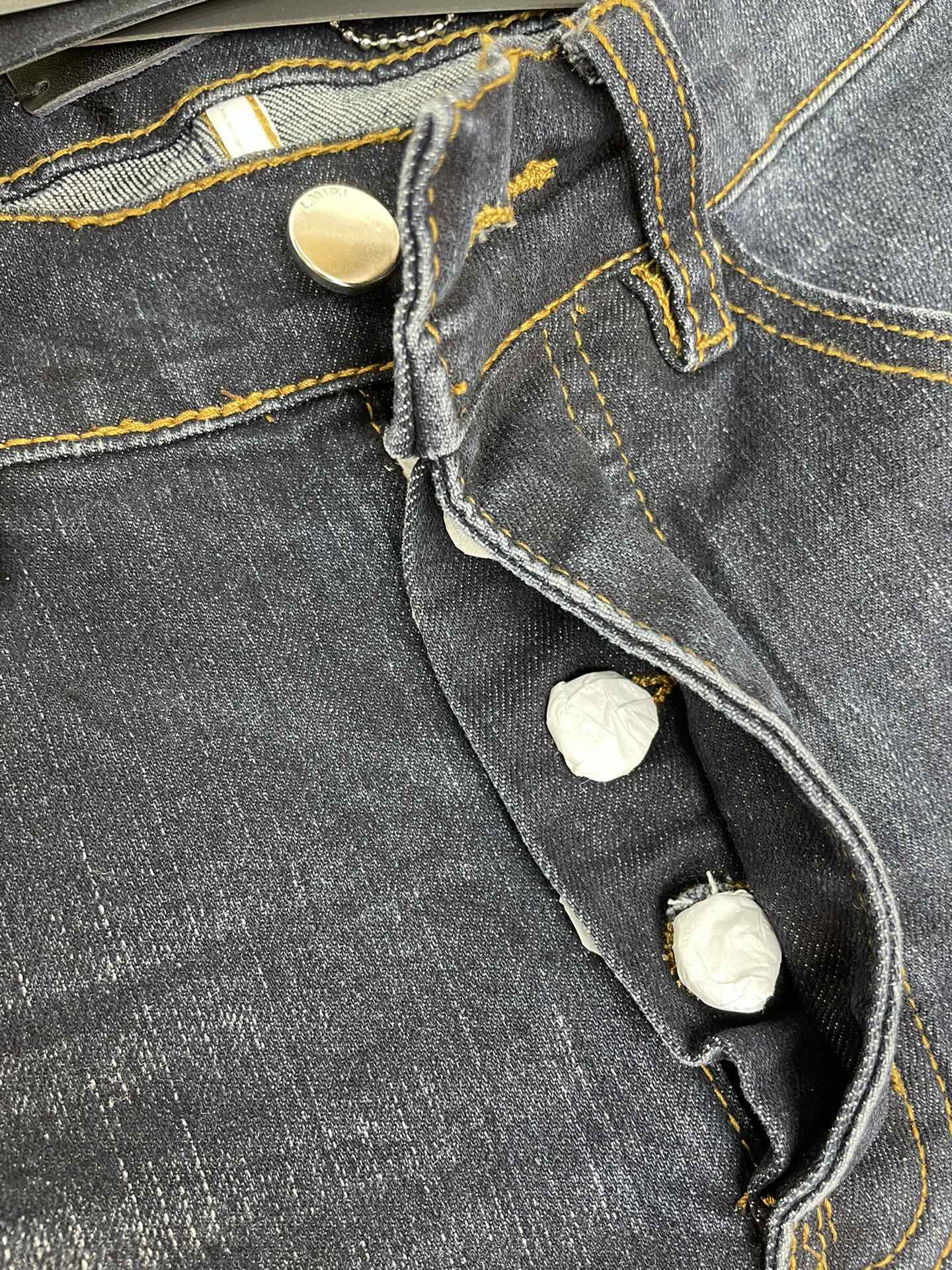 AMIRI JEANS