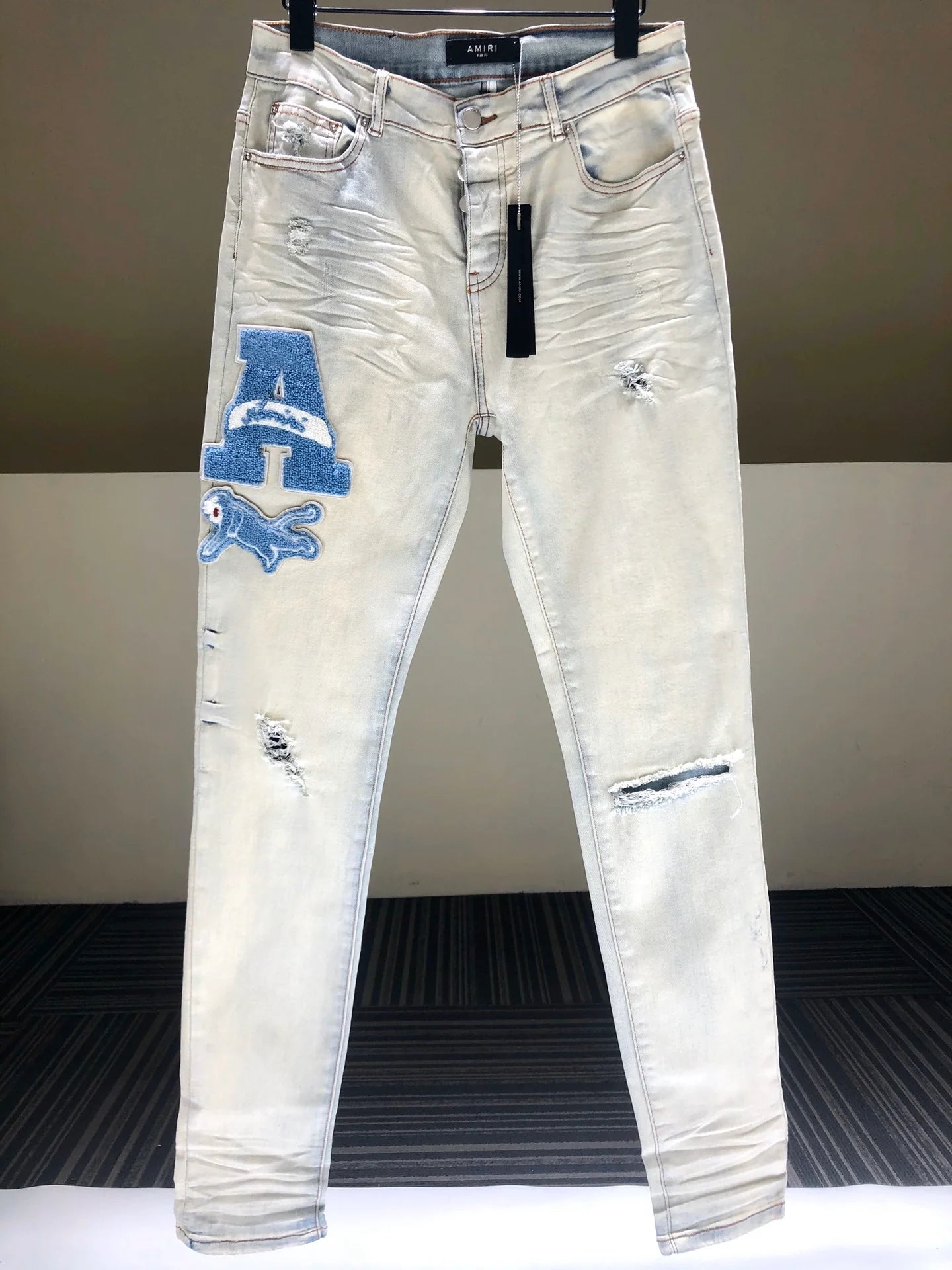 AMIRI JEANS
