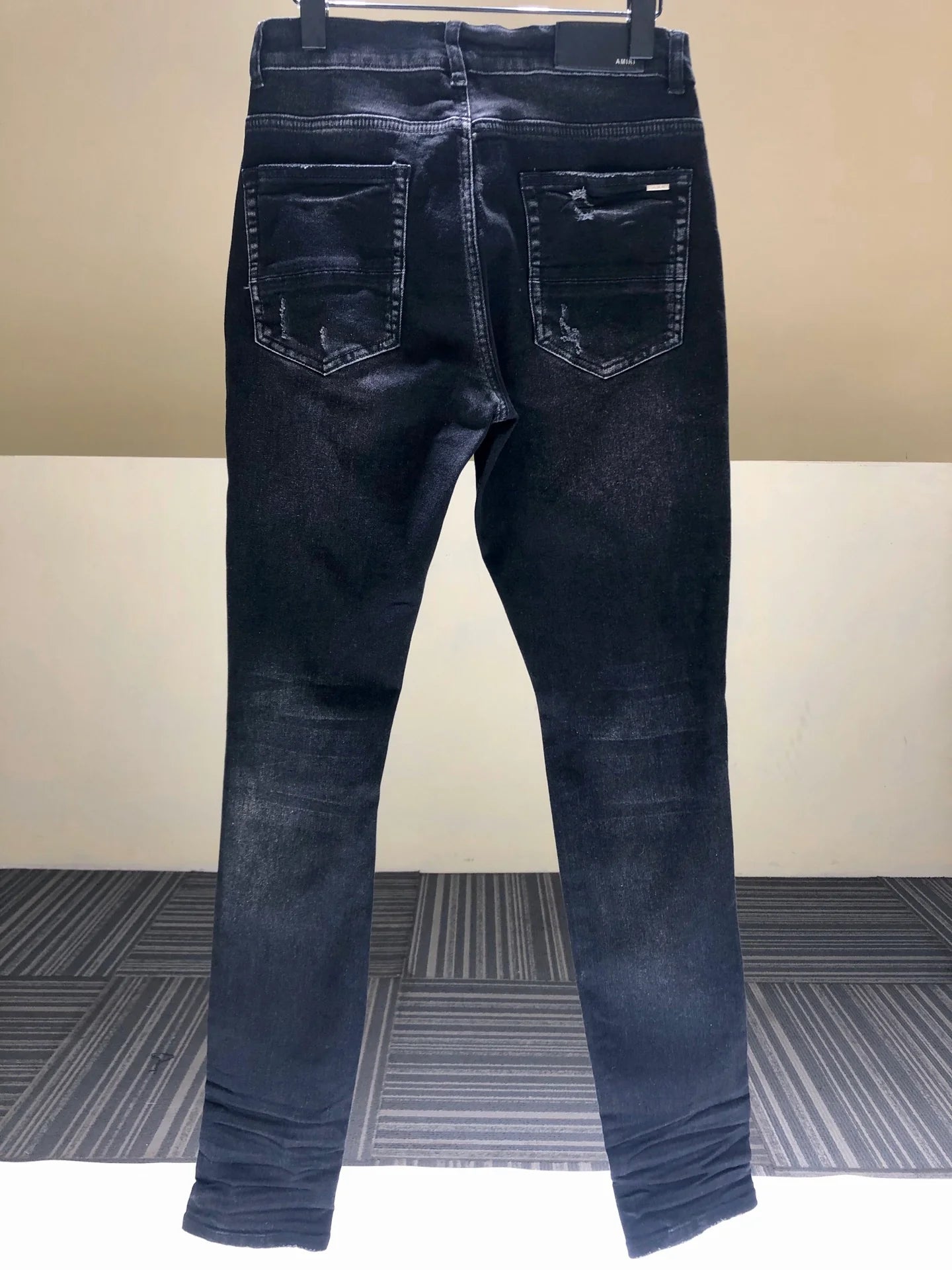 AMIRI JEANS