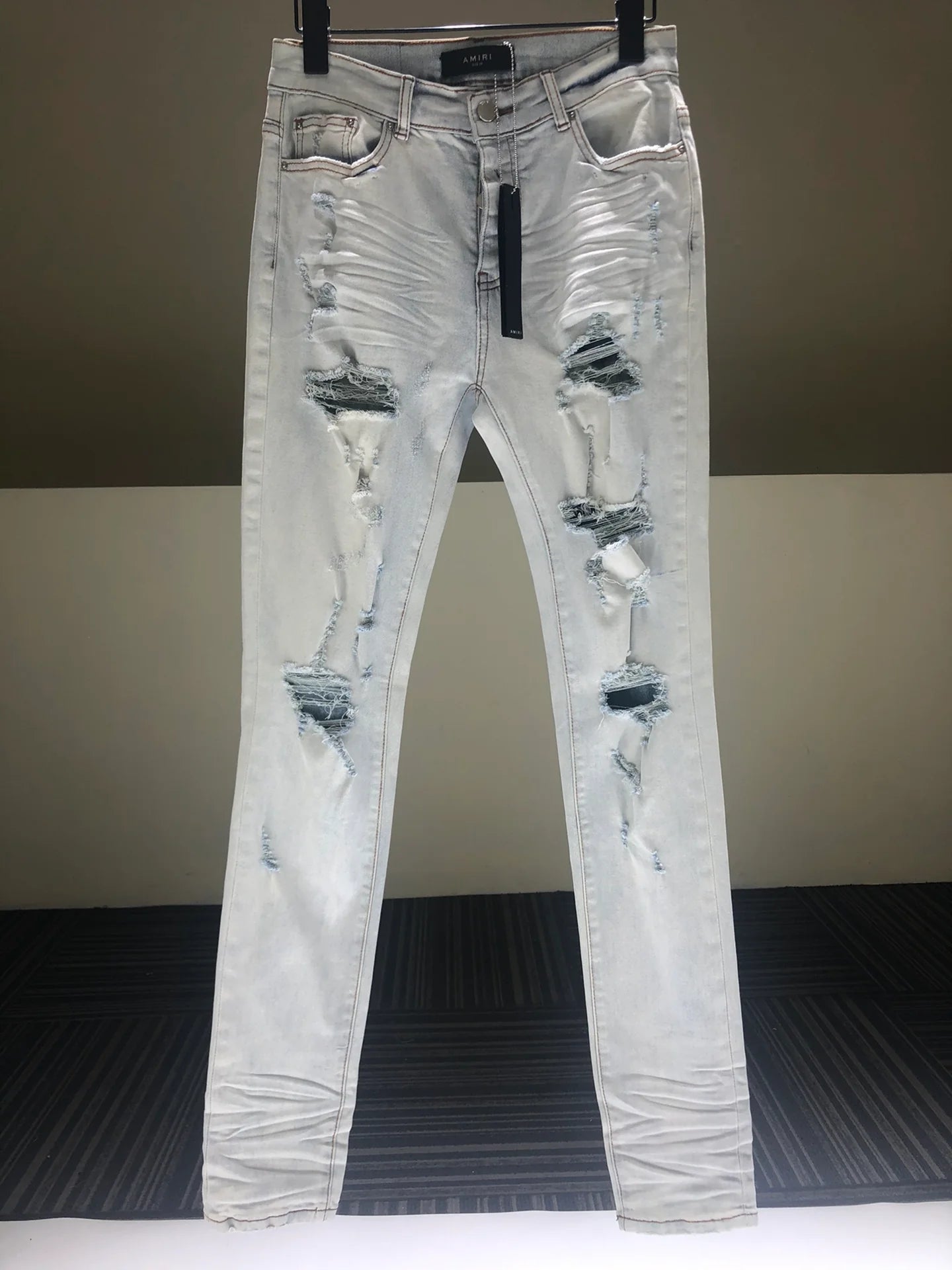 AMIRI JEANS